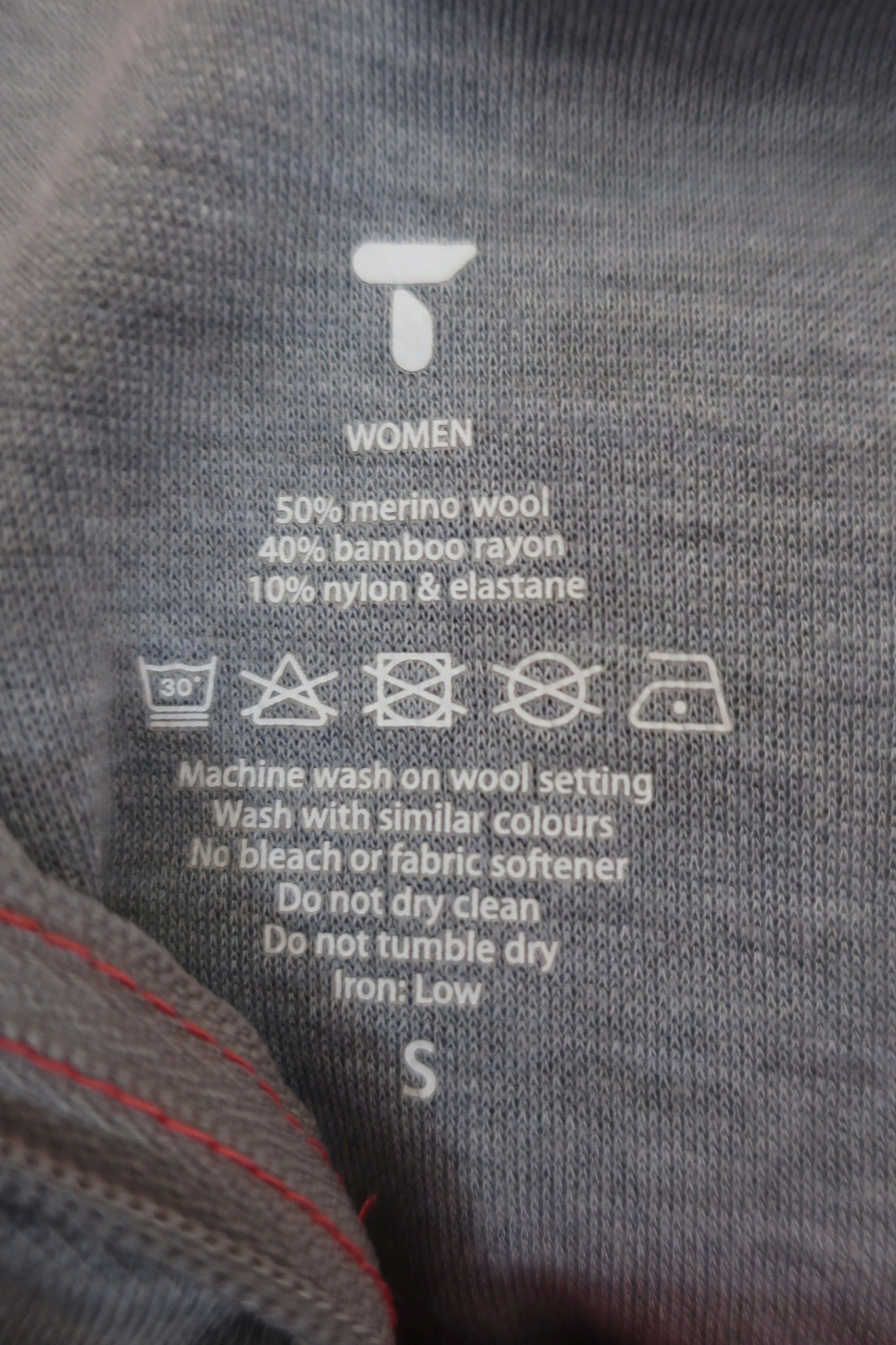 TUFTE moteriški termo marškinėliai su vilna merino vilna ir bambuko audiniu S dydis.