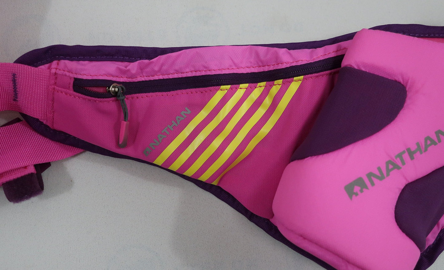 NATHAN bėgimo diržas