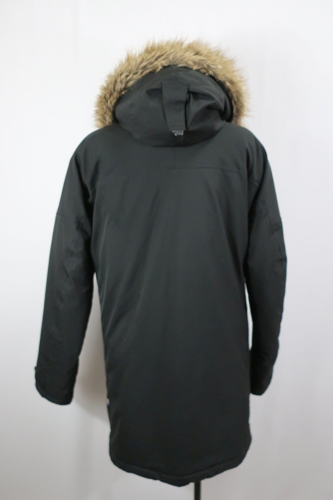 FJALLRAVEN moteriška šilta striukė/parka M/L dydis