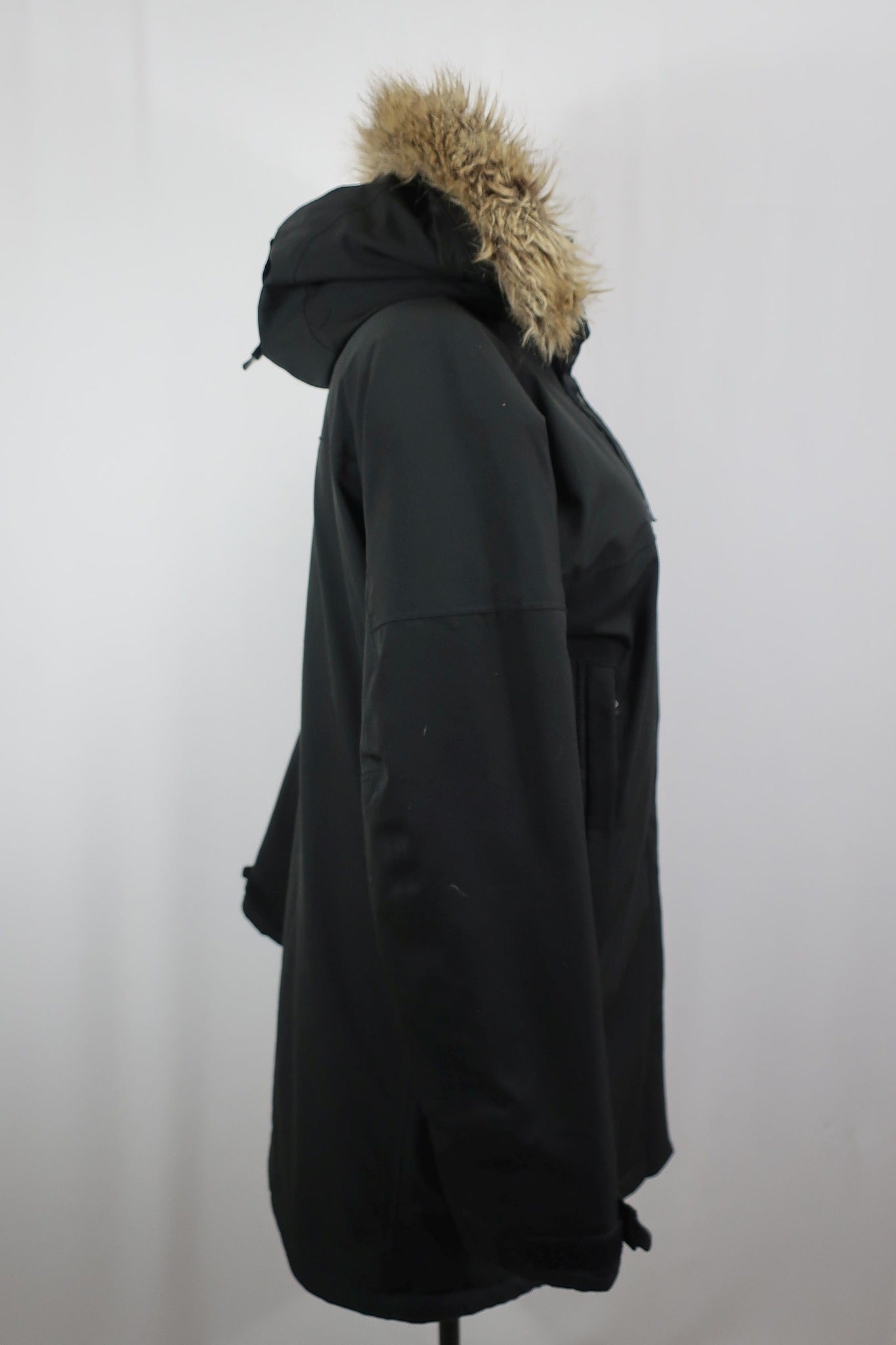 FJALLRAVEN moteriška šilta striukė/parka M/L dydis