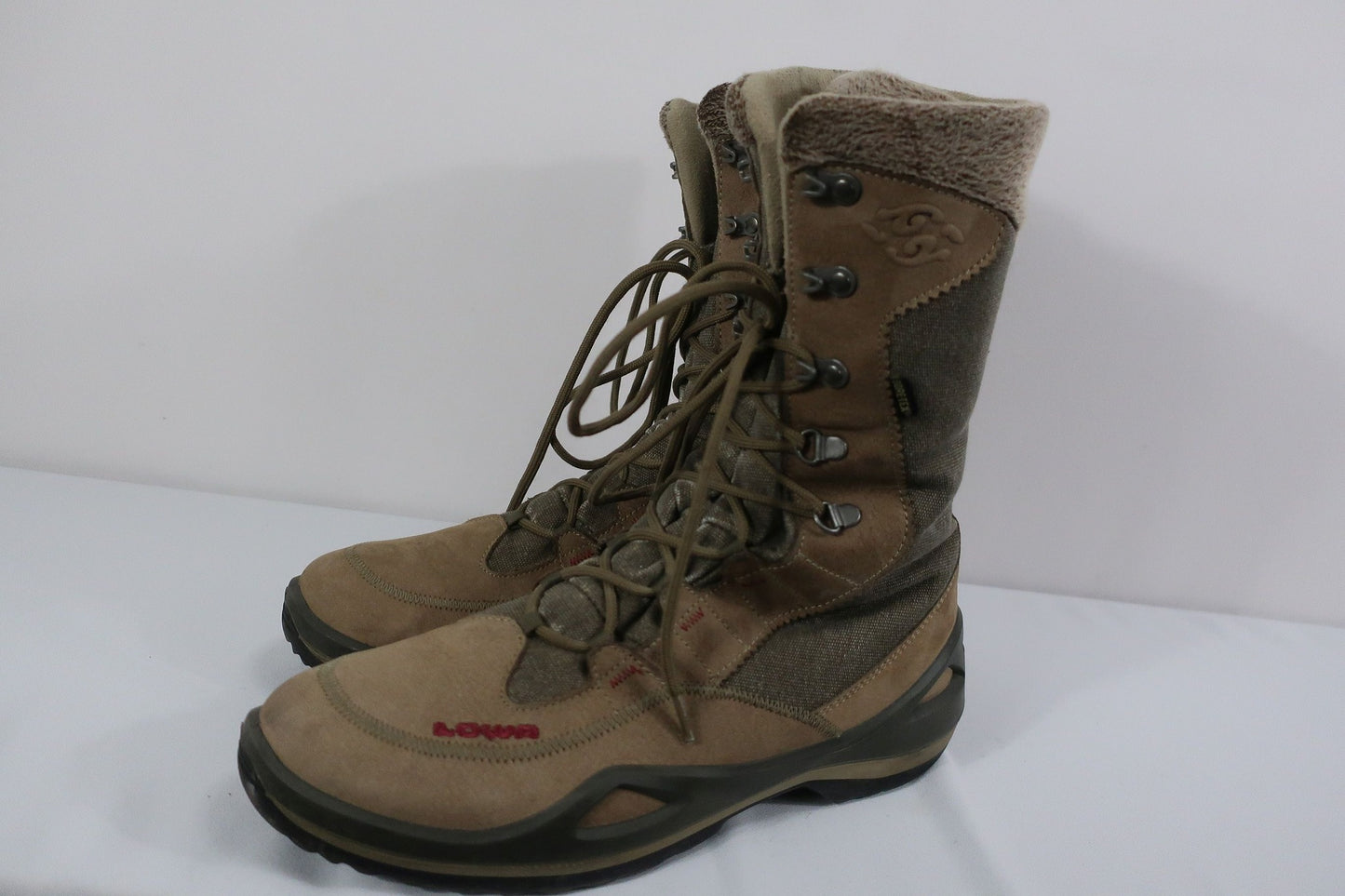 LOWA moteriški batai su Gore-tex 41,5 dydis