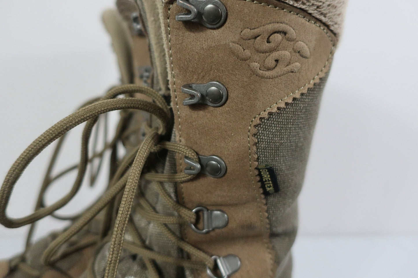 LOWA moteriški batai su Gore-tex 41,5 dydis