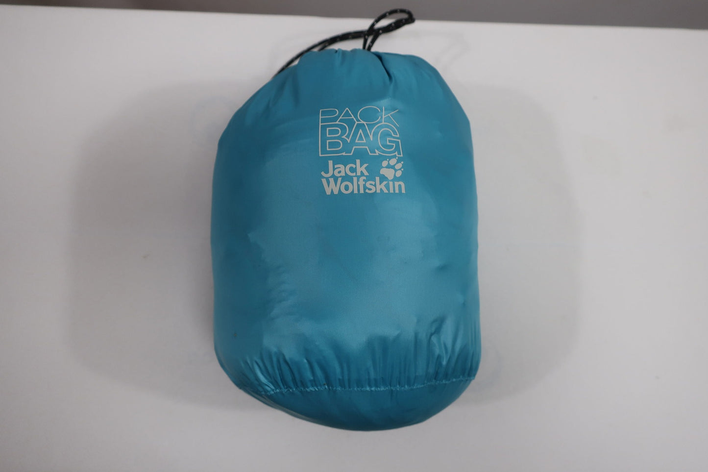 JACK WOLFSKIN moteriška lengva pūkinė striukė S dydis