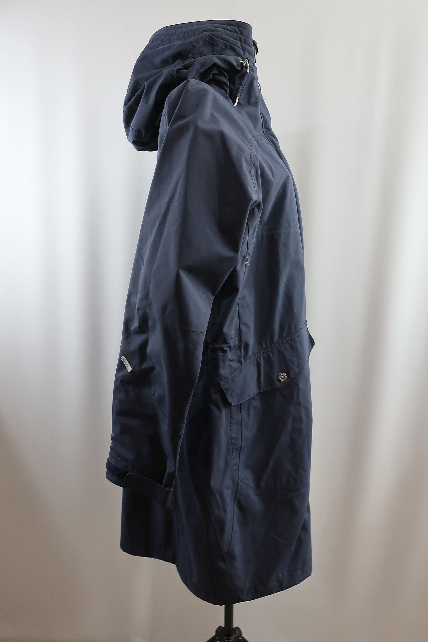 DIDRIKSONS moteriškas puspaltis/parka 44 dydis