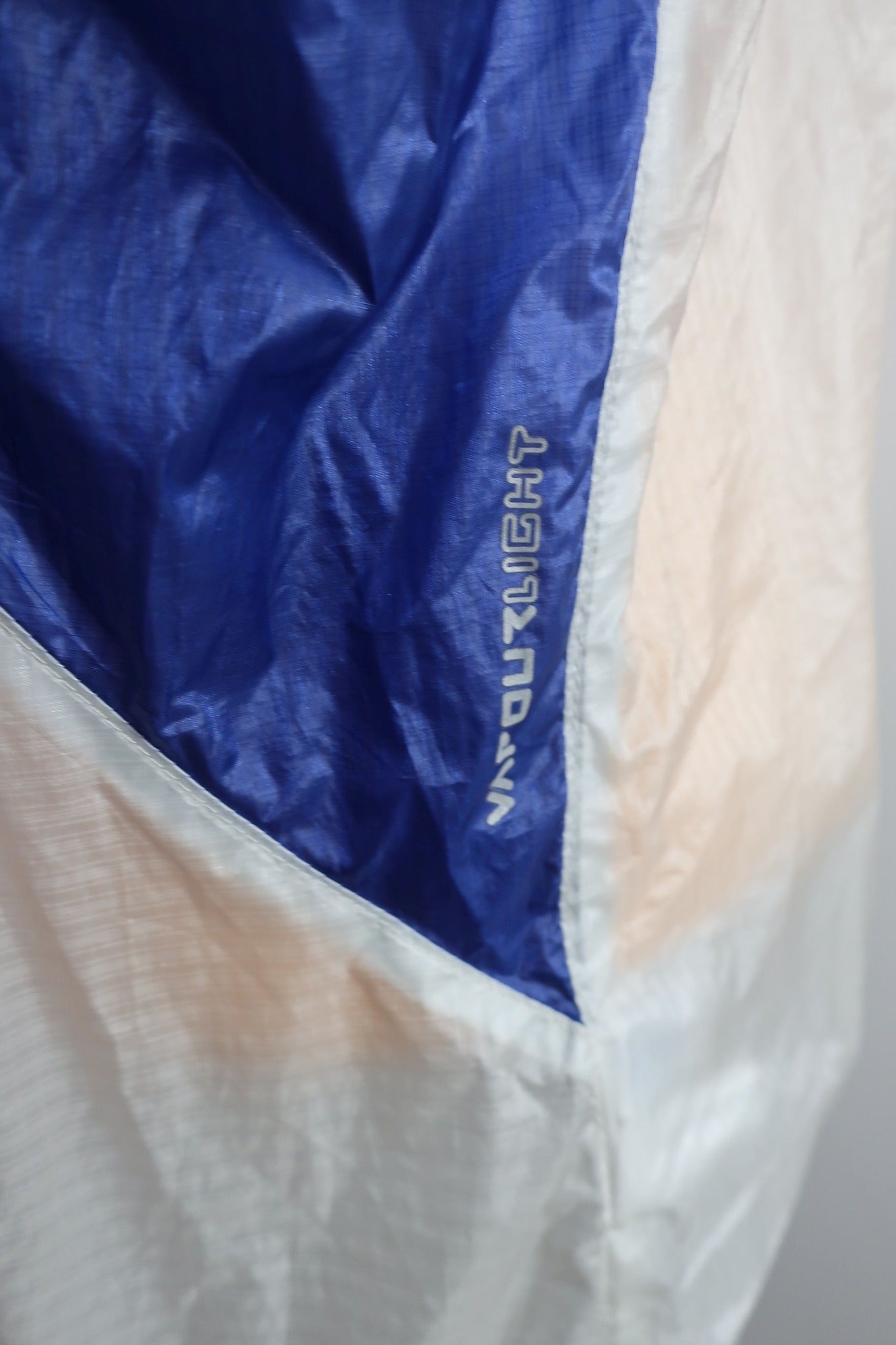 BERGHAUS moteriška sportinė striukė/vėjinukė M/L dydis