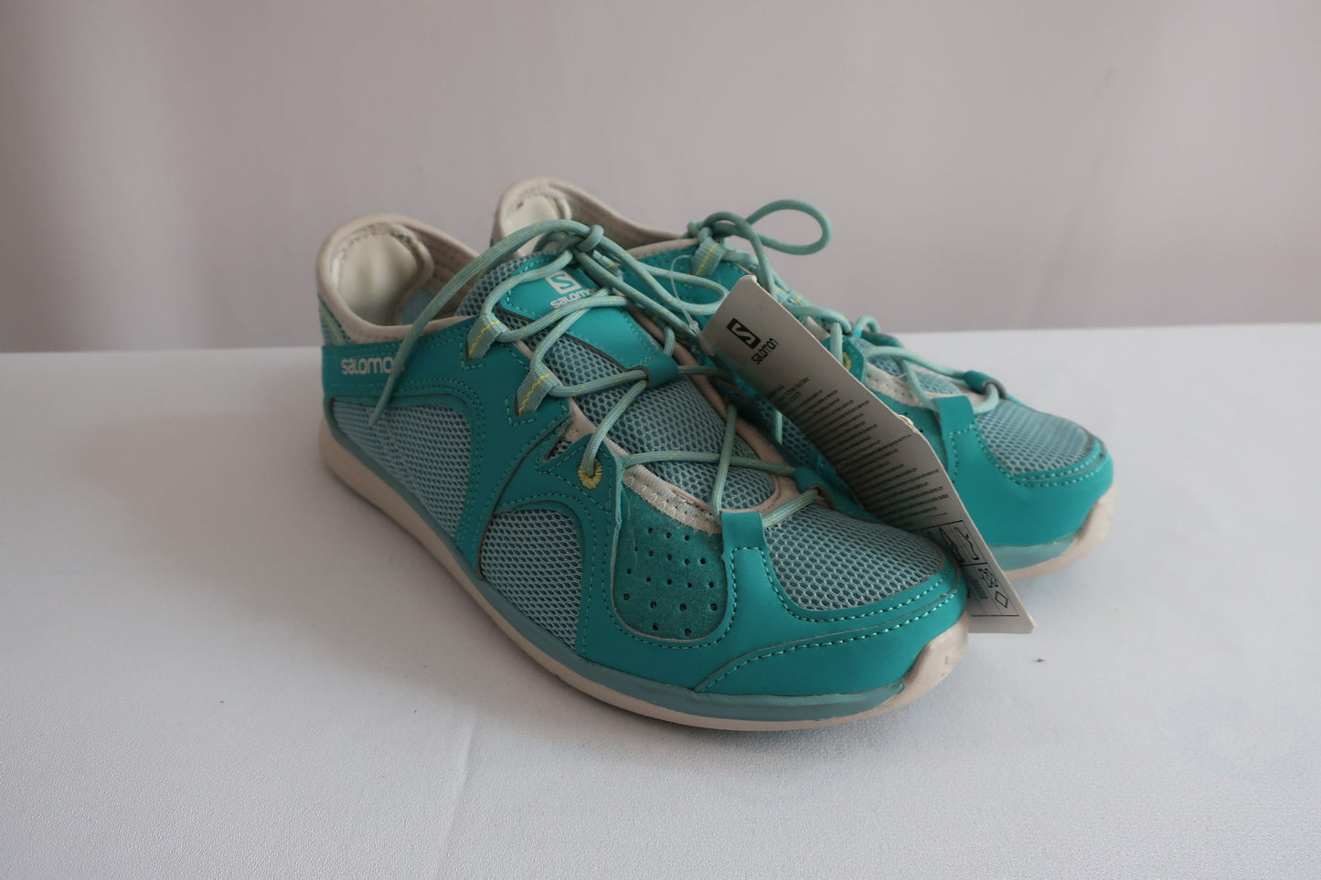 SALOMON nauji laisvalaikio batai 35,5 dydis