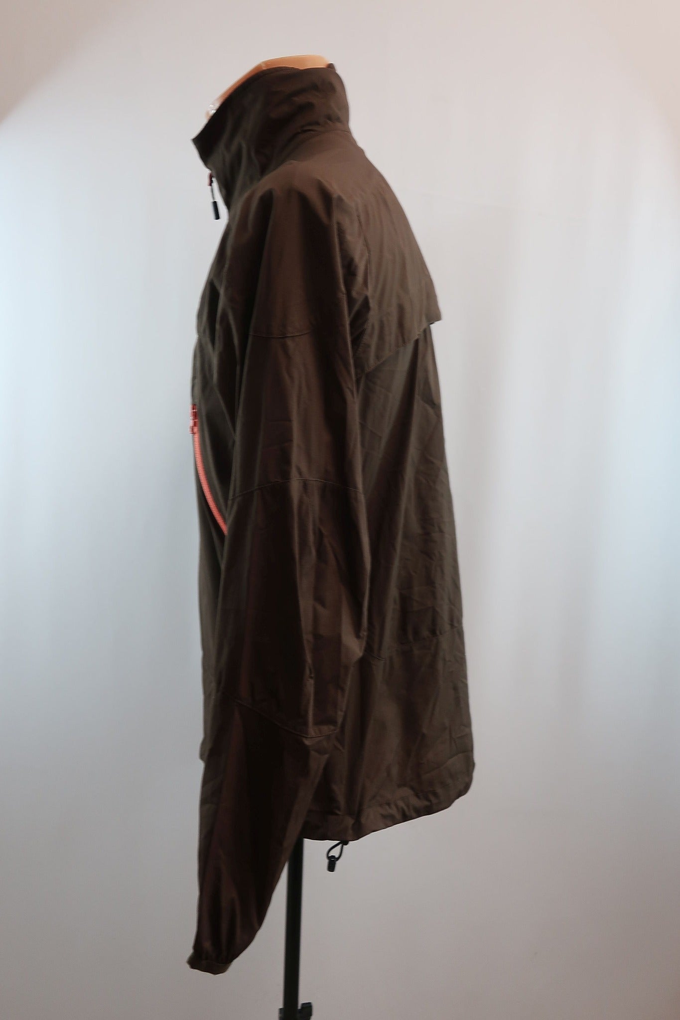 BERGANS vyriška lengva striukė /vėjinukė S dydis