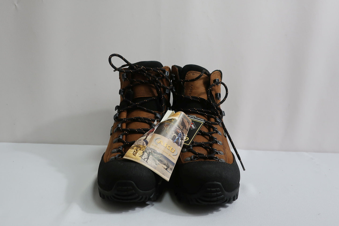 AKU nauji odiniai laisvalaikio, žygio batai su Gore-Tex 37,5/38 dydis