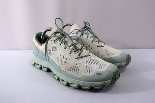 ON CLOUD (Swiss Engineering) sportiniai batai 40/40,5 dydis