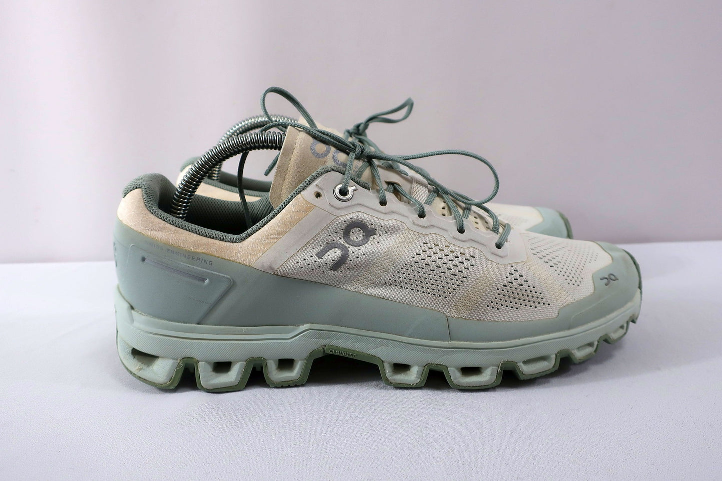 ON CLOUD (Swiss Engineering) sportiniai batai 40/40,5 dydis