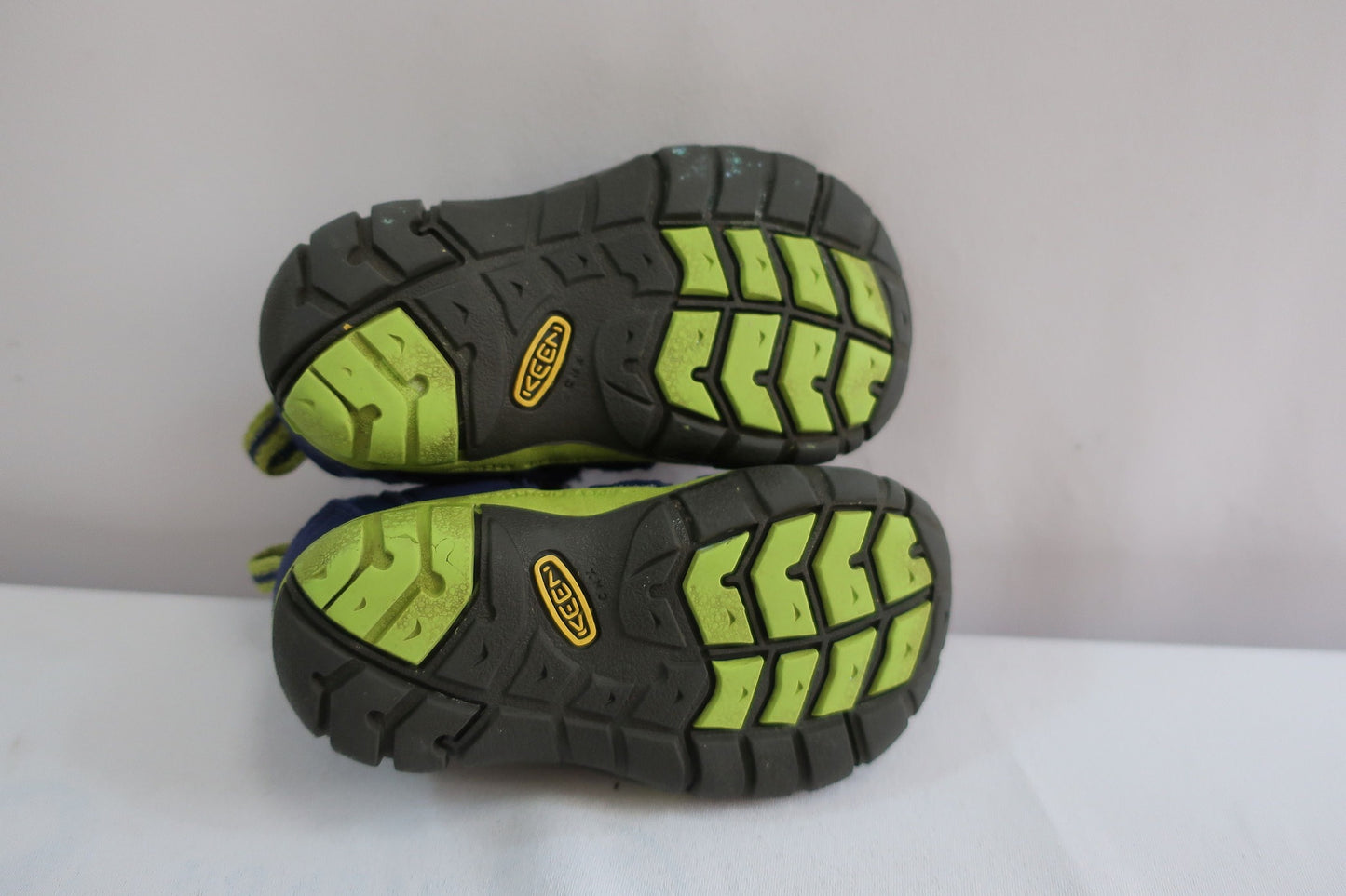 KEEN vaikiški sandalai 22 dydis