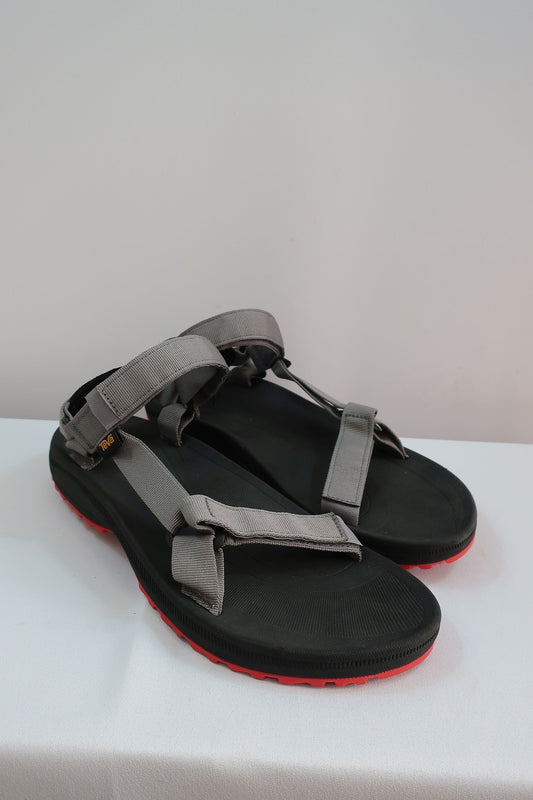 TEVA naujos vyriškos basutės/sandalai 47 dydis