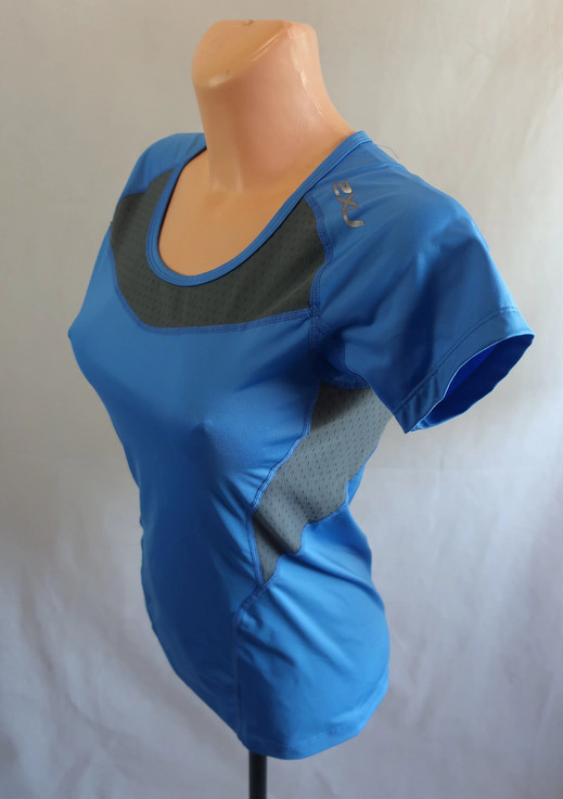 2XU moteriško kompresiniai sportiniai marškinėliai M/L dydis