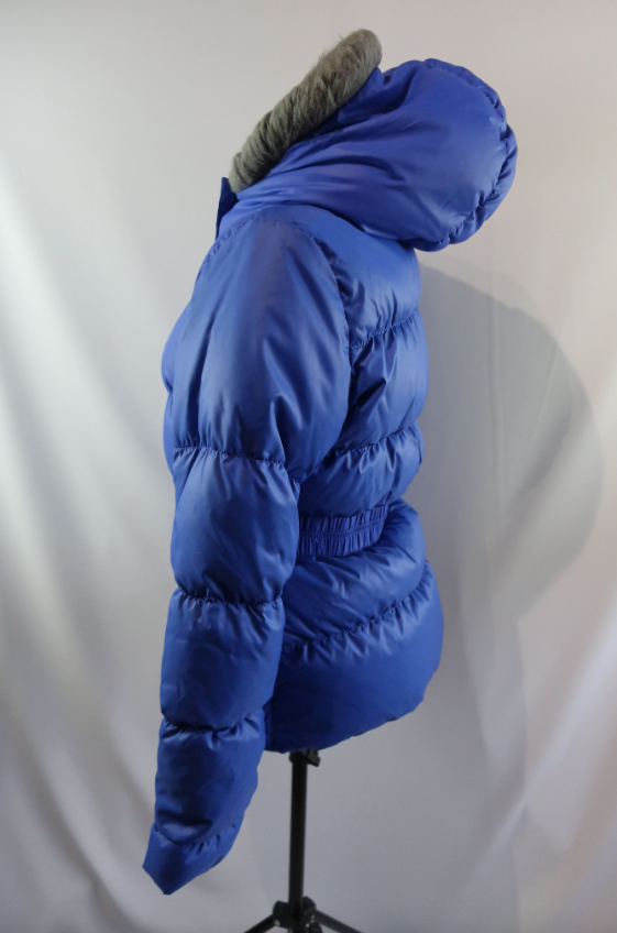 ADIDAS moteriška pūkinė striukė 36/38 dydis.