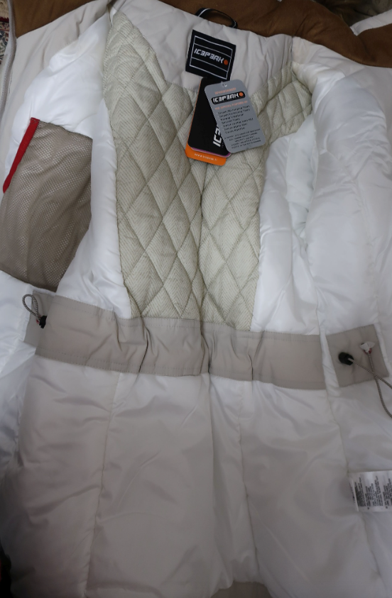 ICEPEAK nauja moteriška šilta striukė/parka 36 dydis.
