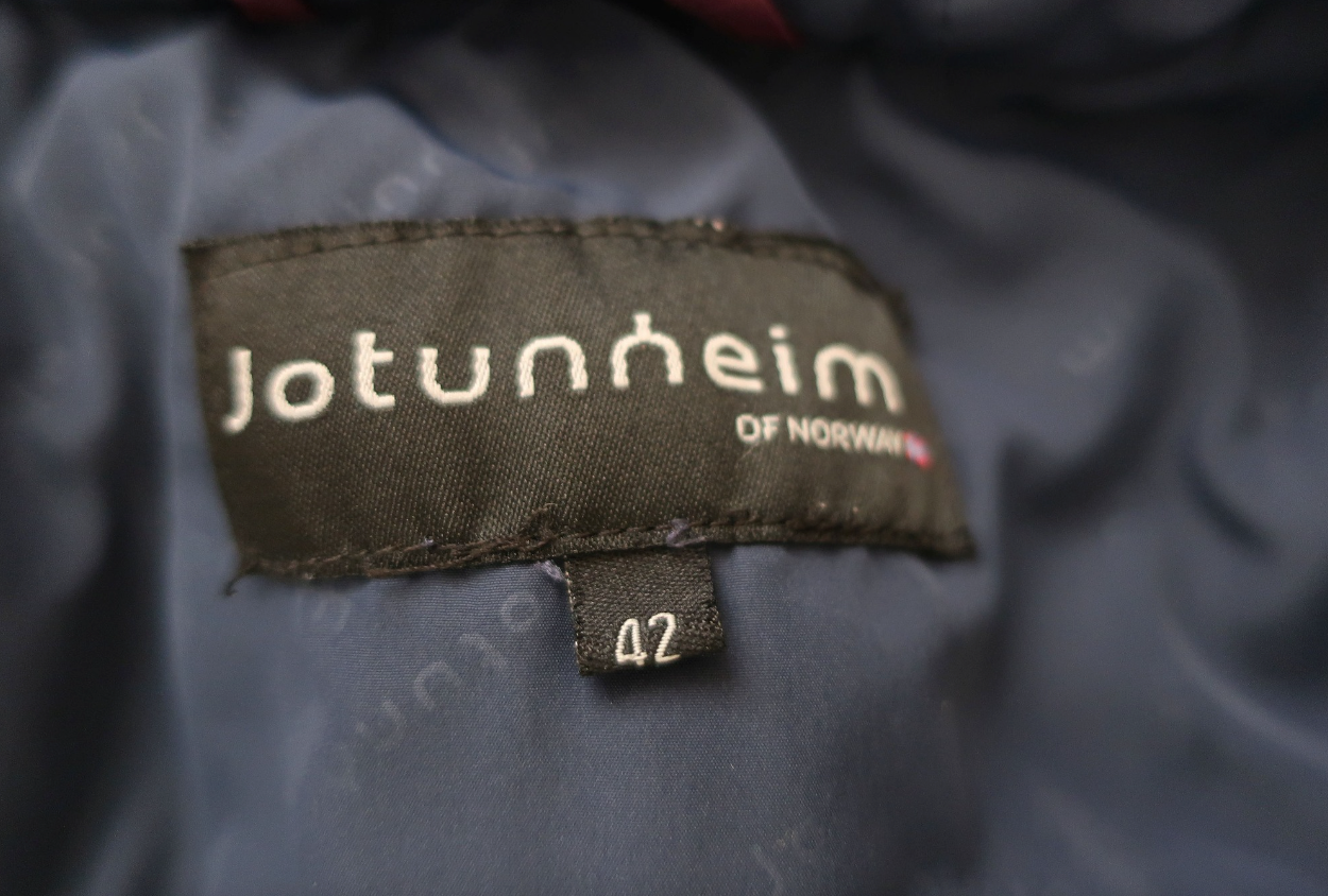 JOTUNHEIM moteriška striukė 42 dydis