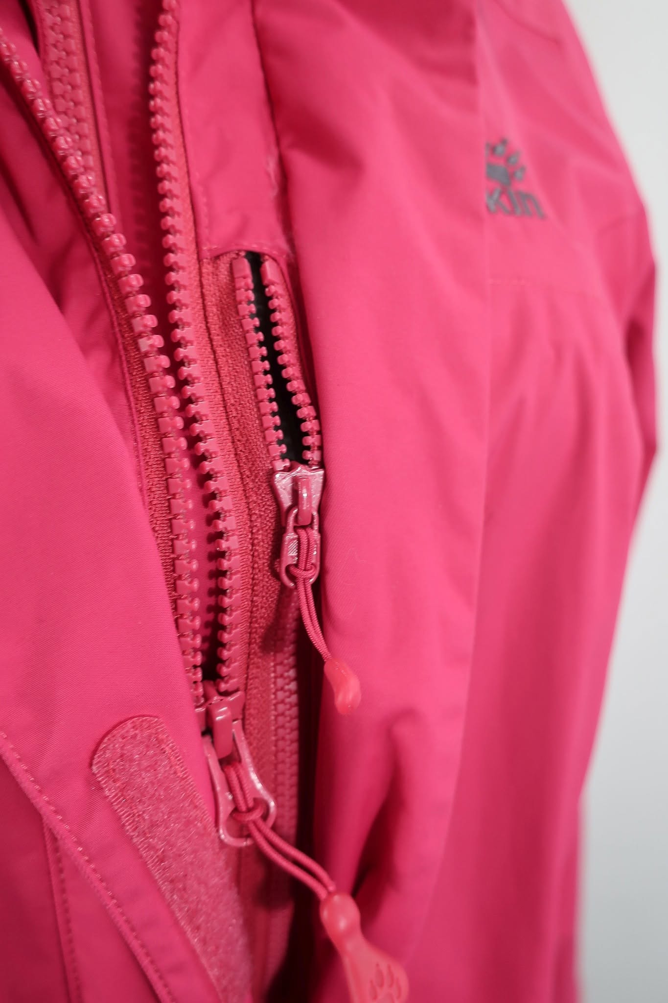 JACK WOLFSKIN moteriška striukė XS dydis