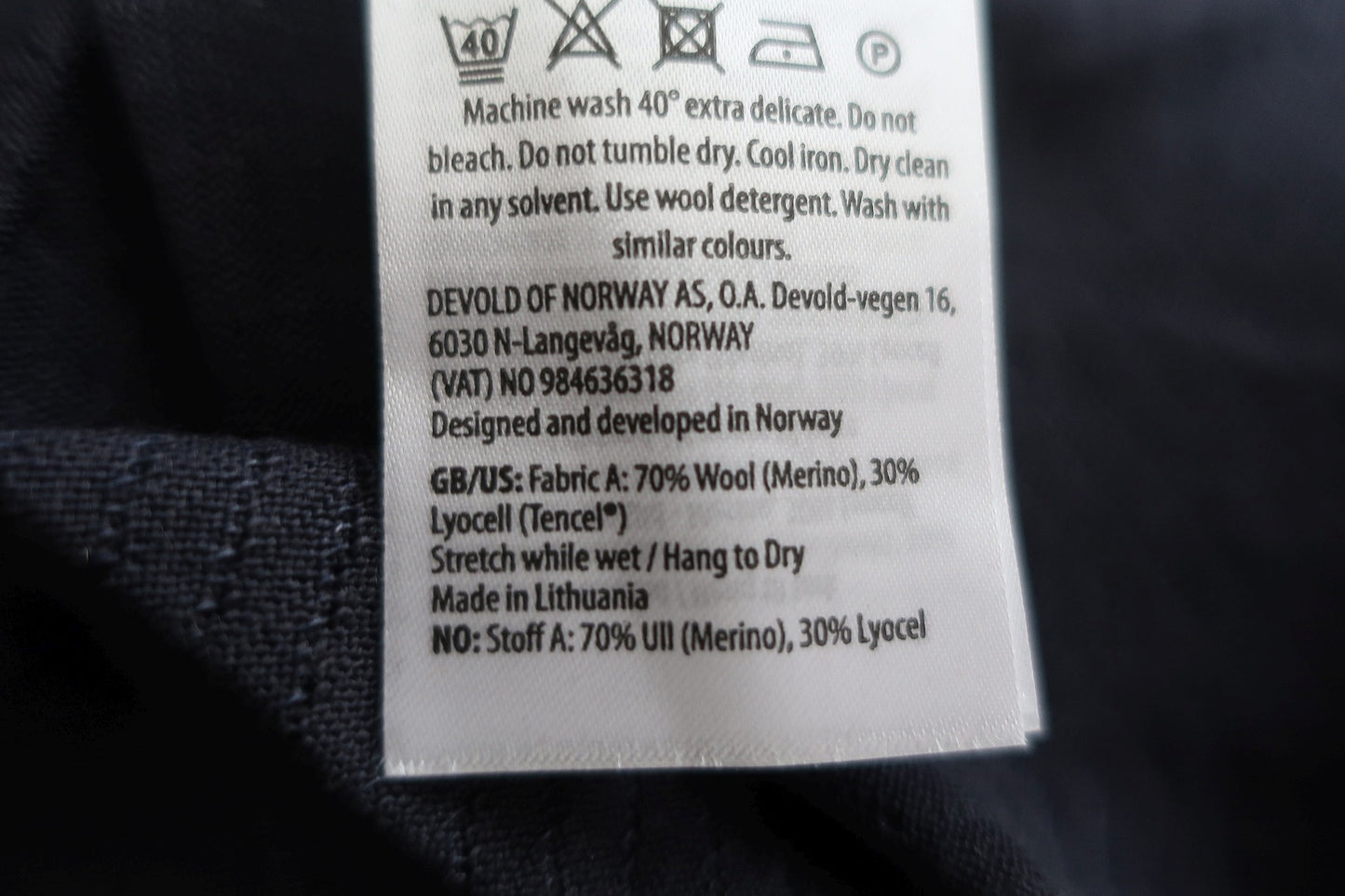 DEVOLD nauji moteriški marškinėliai su merino vilna L dydis