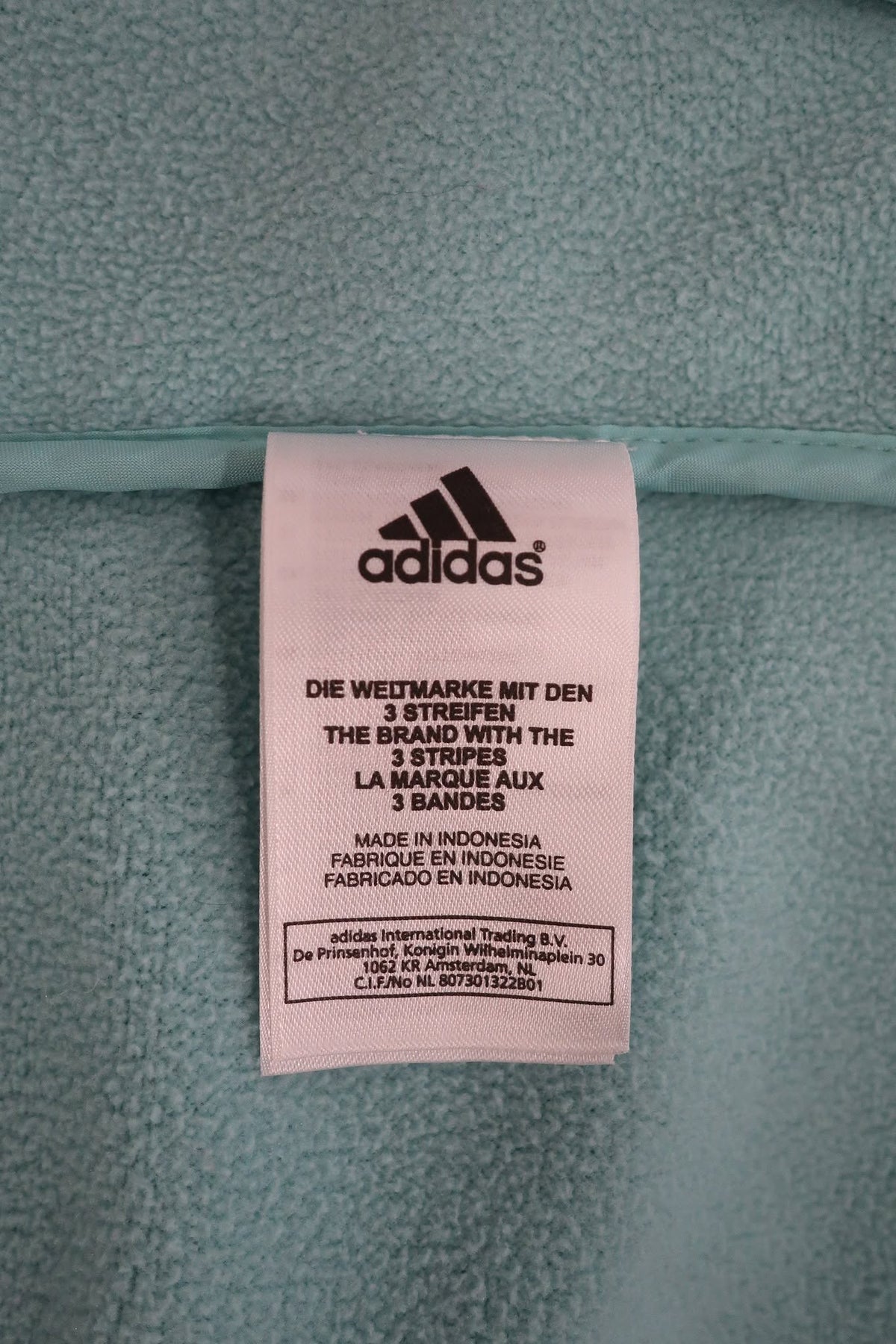 ADIDAS moteriškas šiltukas/lengva striukė 38 dydis