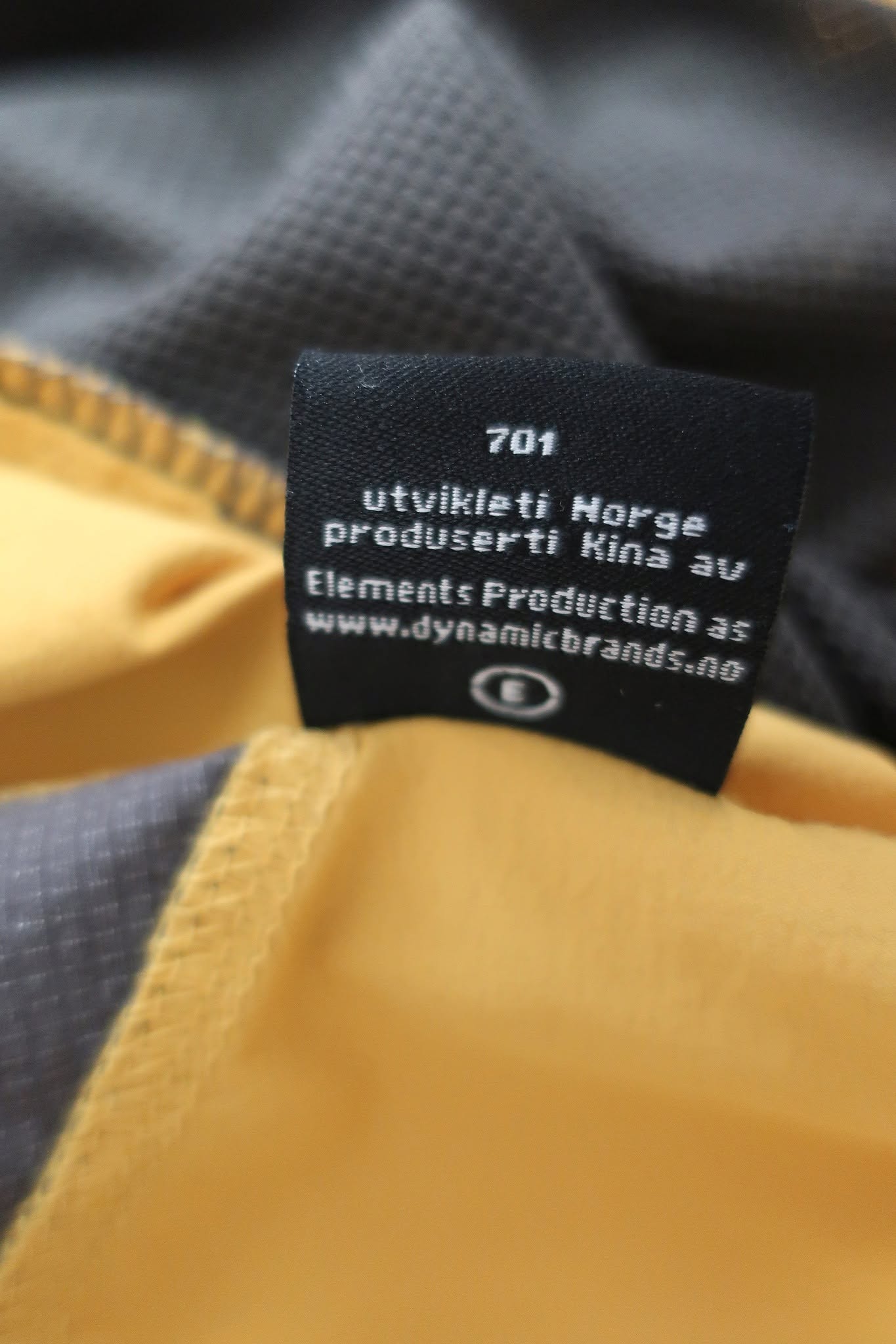VIKAFJELL moteriški lengvi šortai XL dydis
