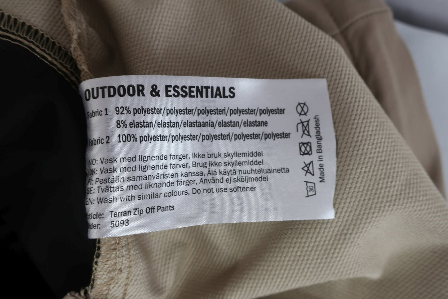 OUTDOOR & ESSENTIALS naujos vyrišlkos laisvalaikio, trekingo kelnės S dydis