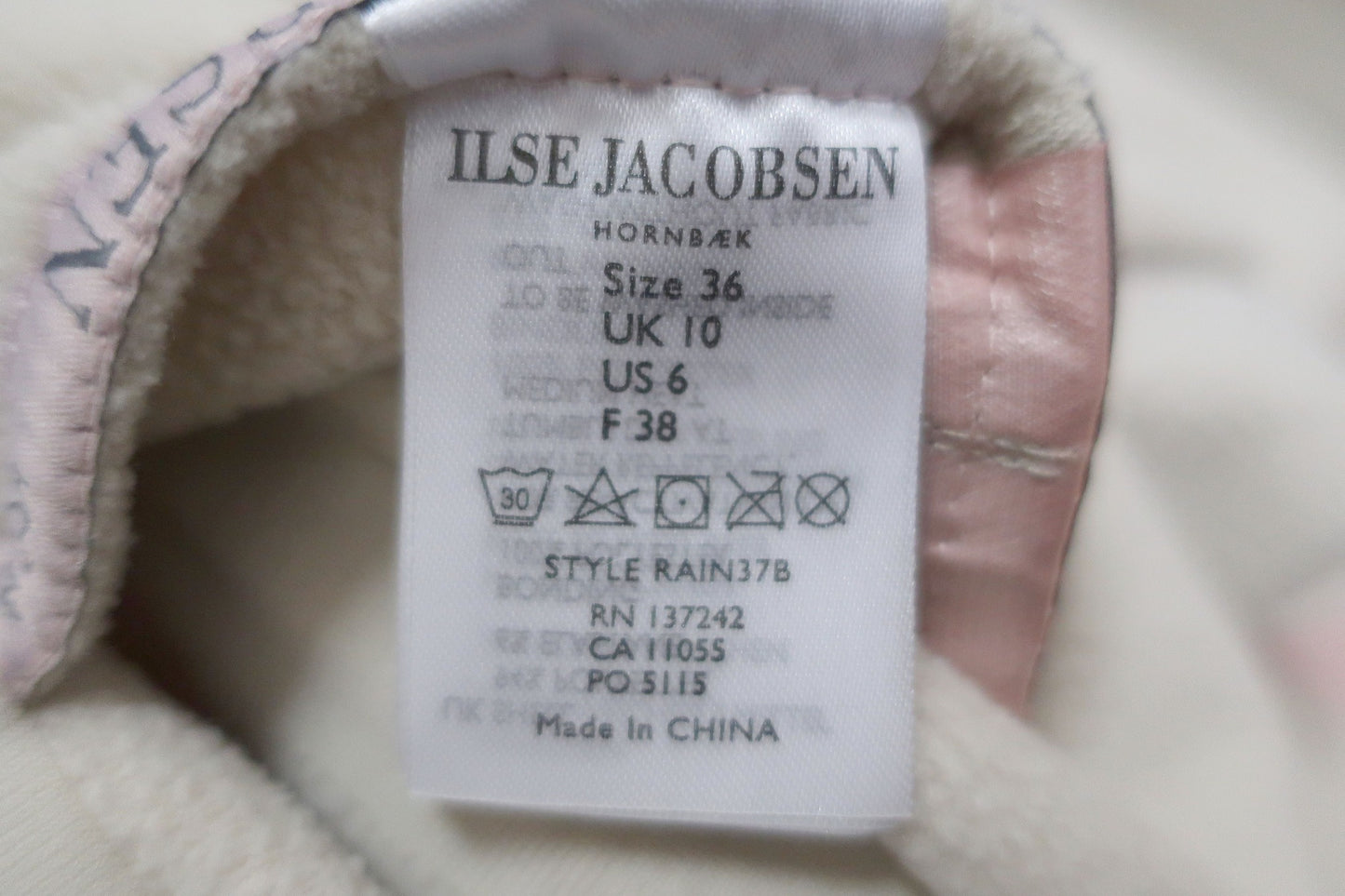 ILSE JACOBSEN moteriškas softšelinis puspaltis 36 dydis