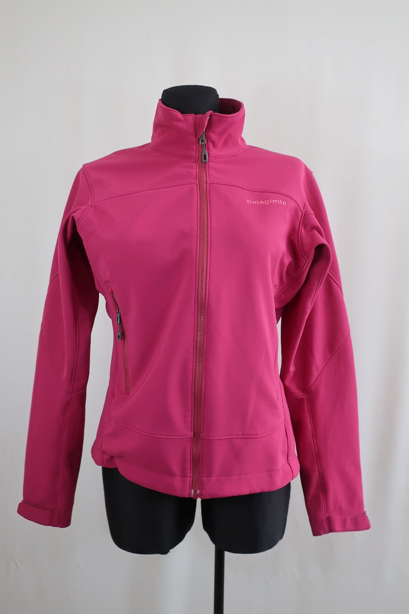 PATAGONIA moteriška softšelinė striukė Polartec S/M dydis