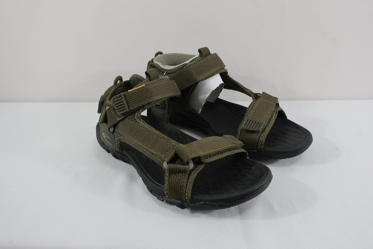 CAMEL ACTIVE nauji sandalai/basutės 39 dydis.