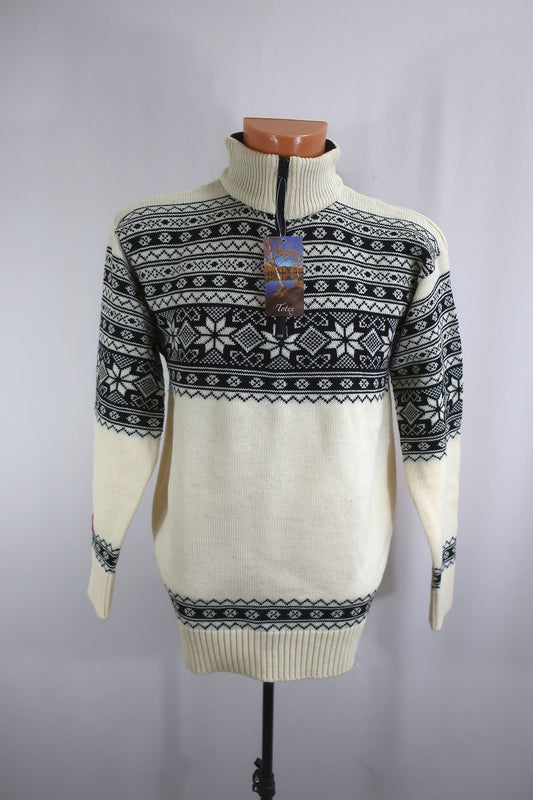 TOTEX naujas vilnonis megztinis M dydis