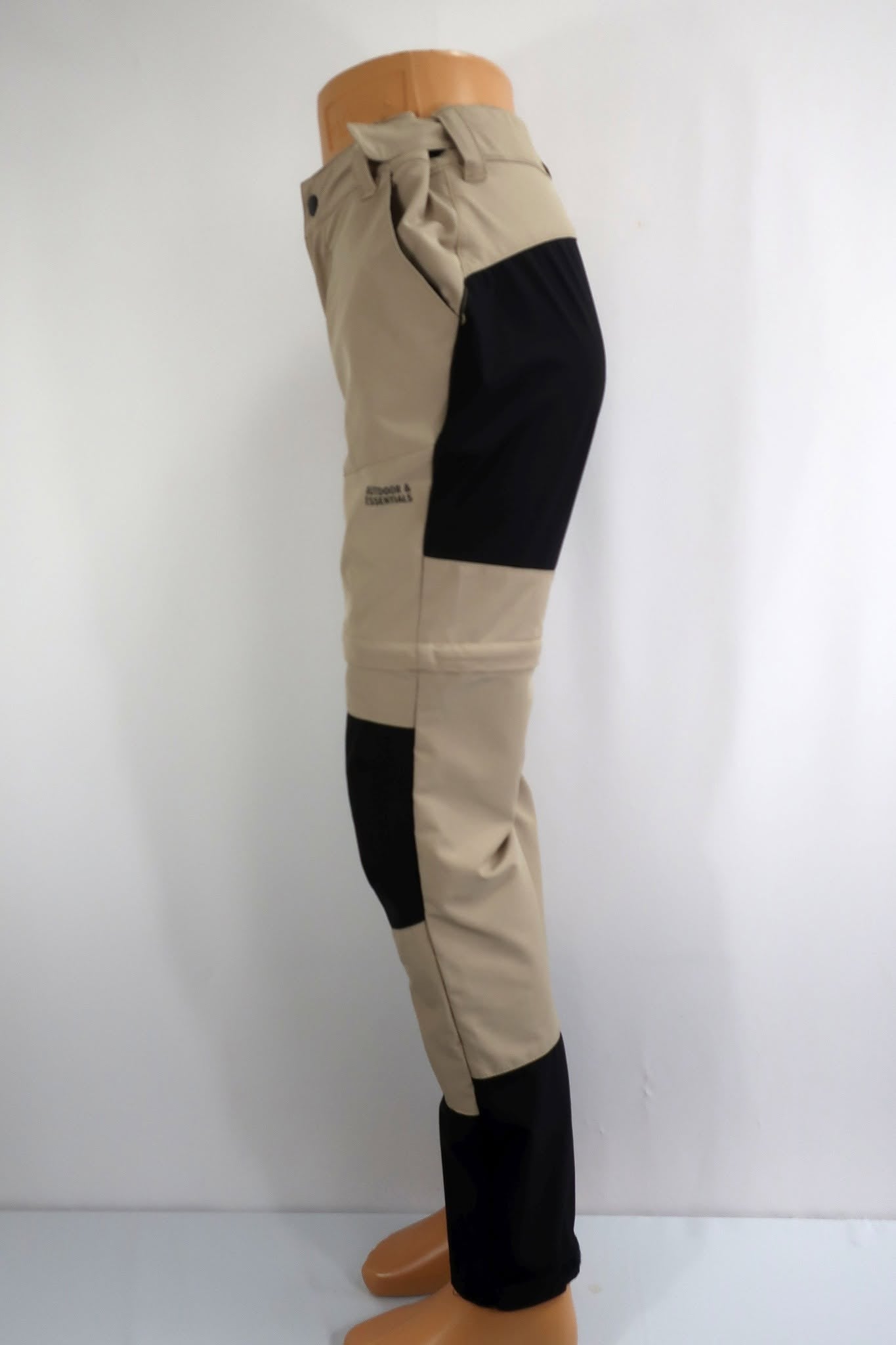 OUTDOOR & ESSENTIALS naujos vyrišlkos laisvalaikio, trekingo kelnės S dydis