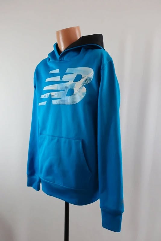 NEW BALANCE vaikiškas džemperis 146/152 ūgiui.