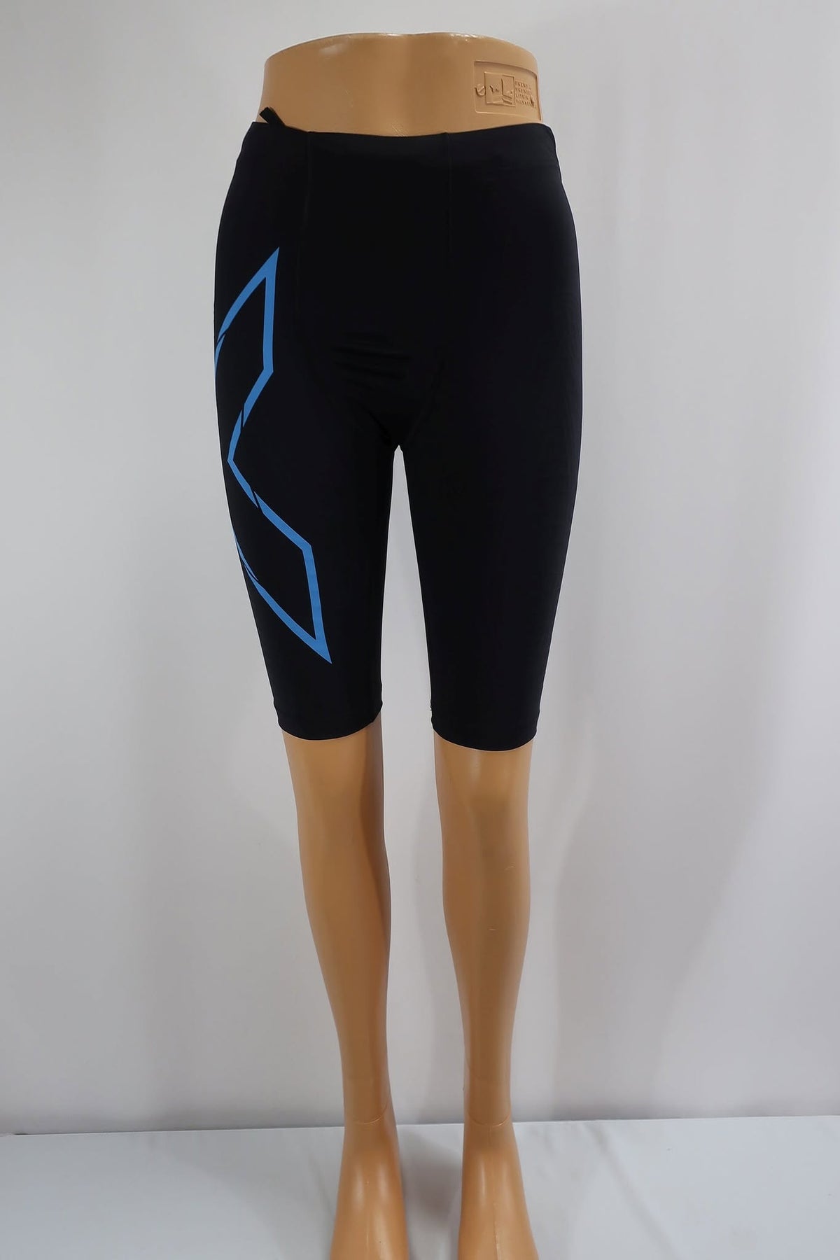 2XU vyriški sportiniai kompresiniai šortai M dydis