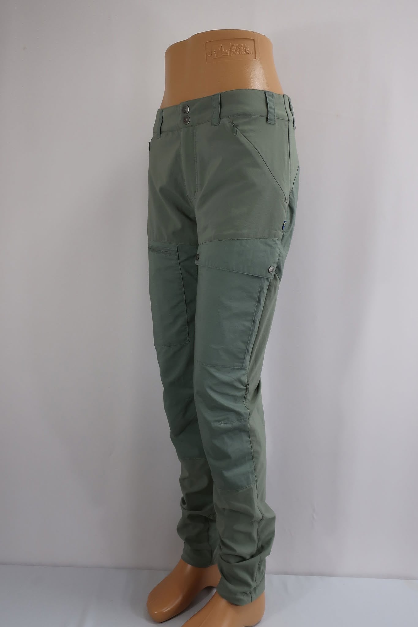 FJALLRAVEN moteriškos laisvalaikio, trekingo kelnės 40 dydis