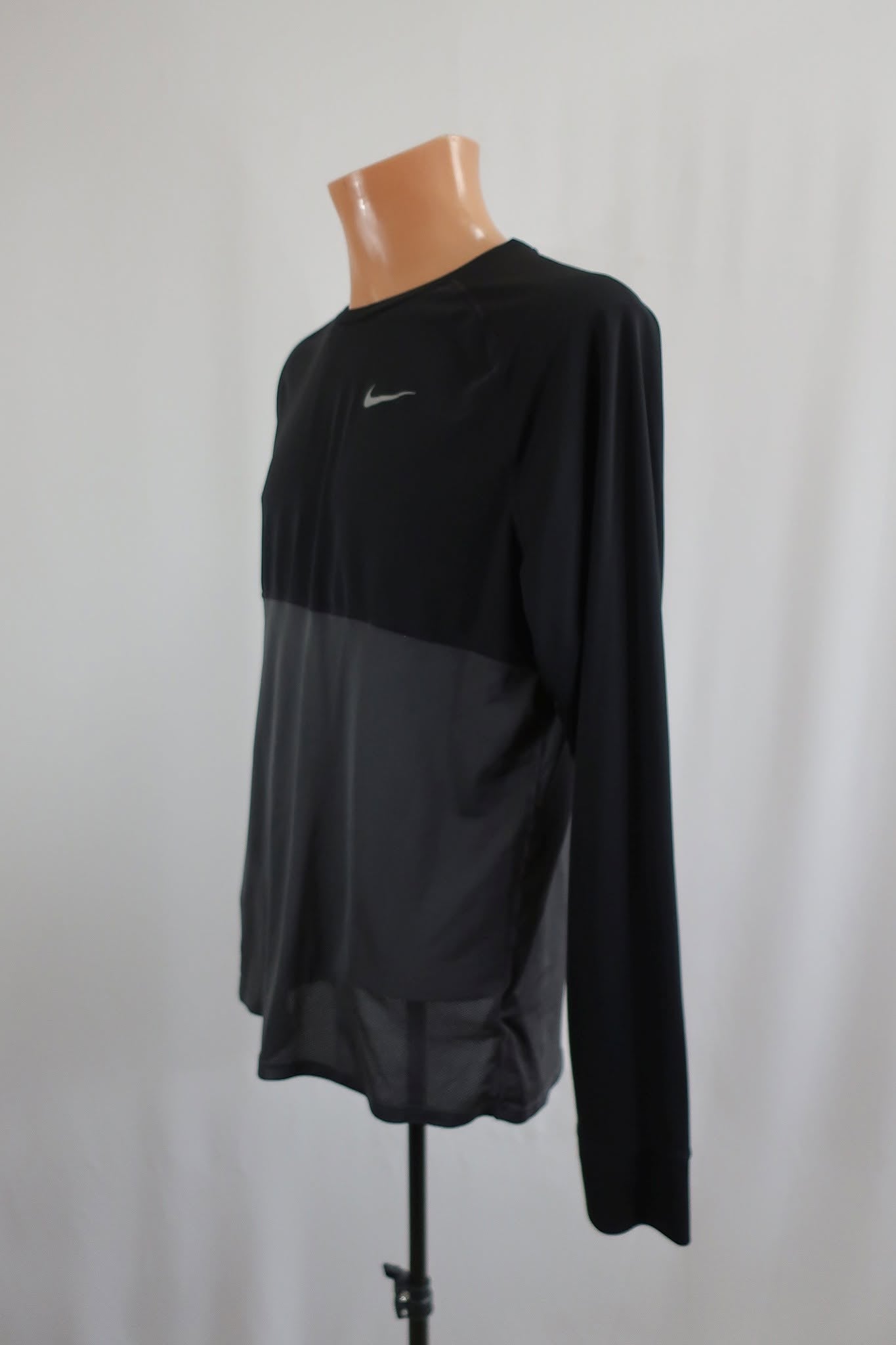 NIKE vyriški marškinėliai XL dydis