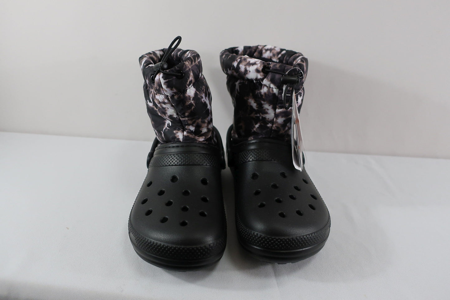 CROCS nauji pašildinti batai 37,5/38 dydis