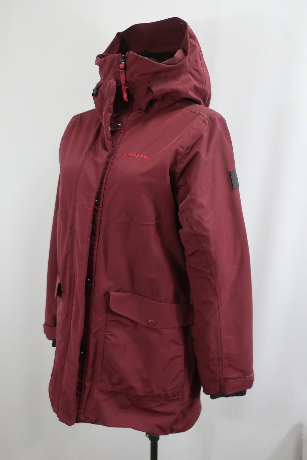 DIDRIKSONS moteriškas šiltas puspaltis/parka 40 dydis