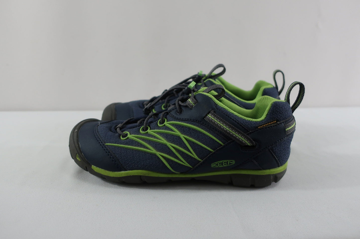 KEEN laisvalaikio batai 35 dydis