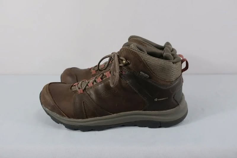 KEEN laisvalaikio, žygio batai 42/42,5 dydis