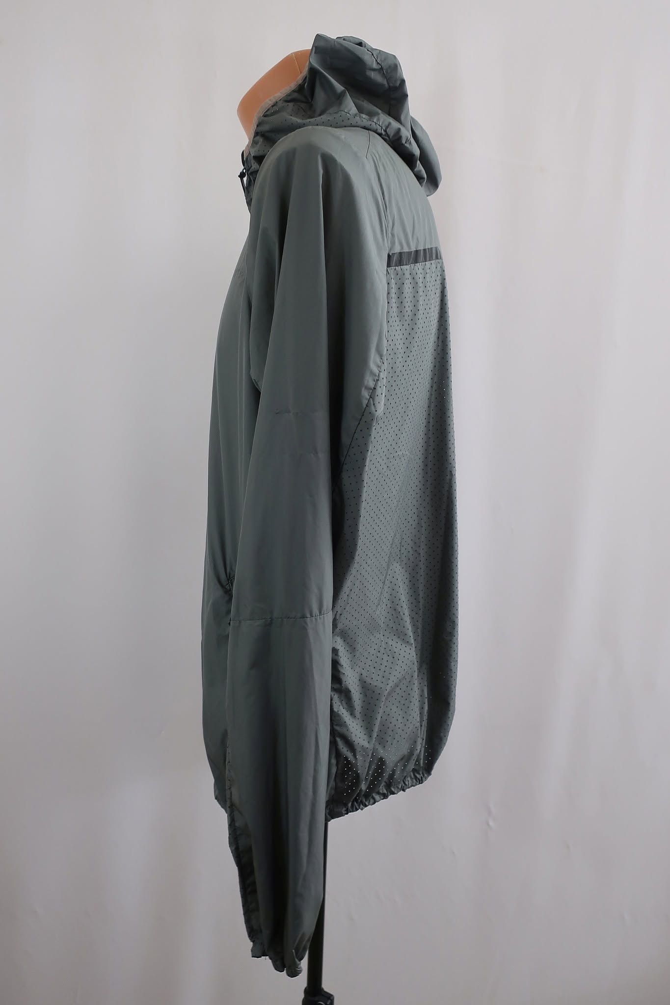 CRAFT vyriška sportinė striukė/švarkas/vėjinukė M/L dydis