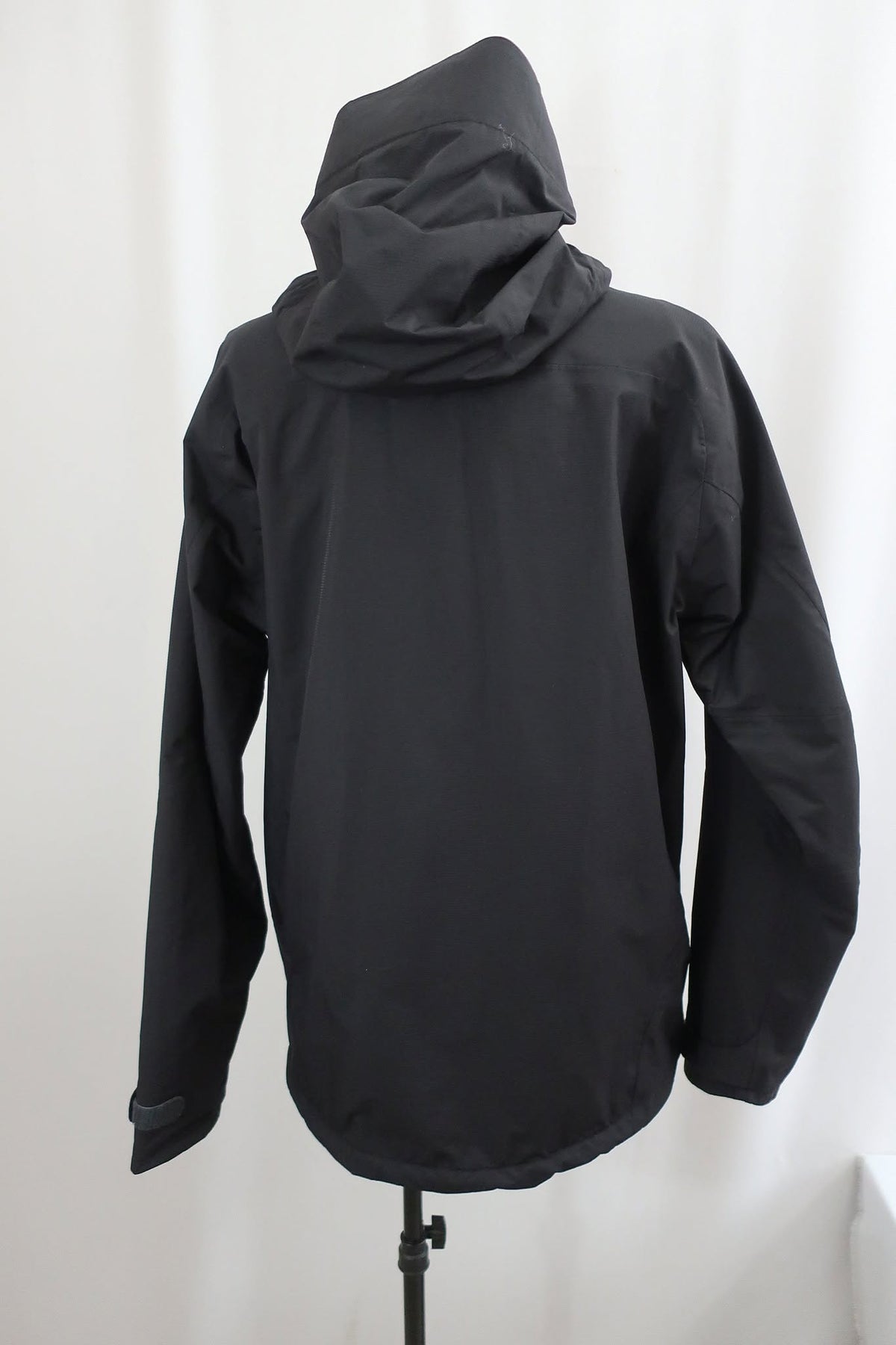 JOTUNHEIM moteriška striukė L/XL dydis