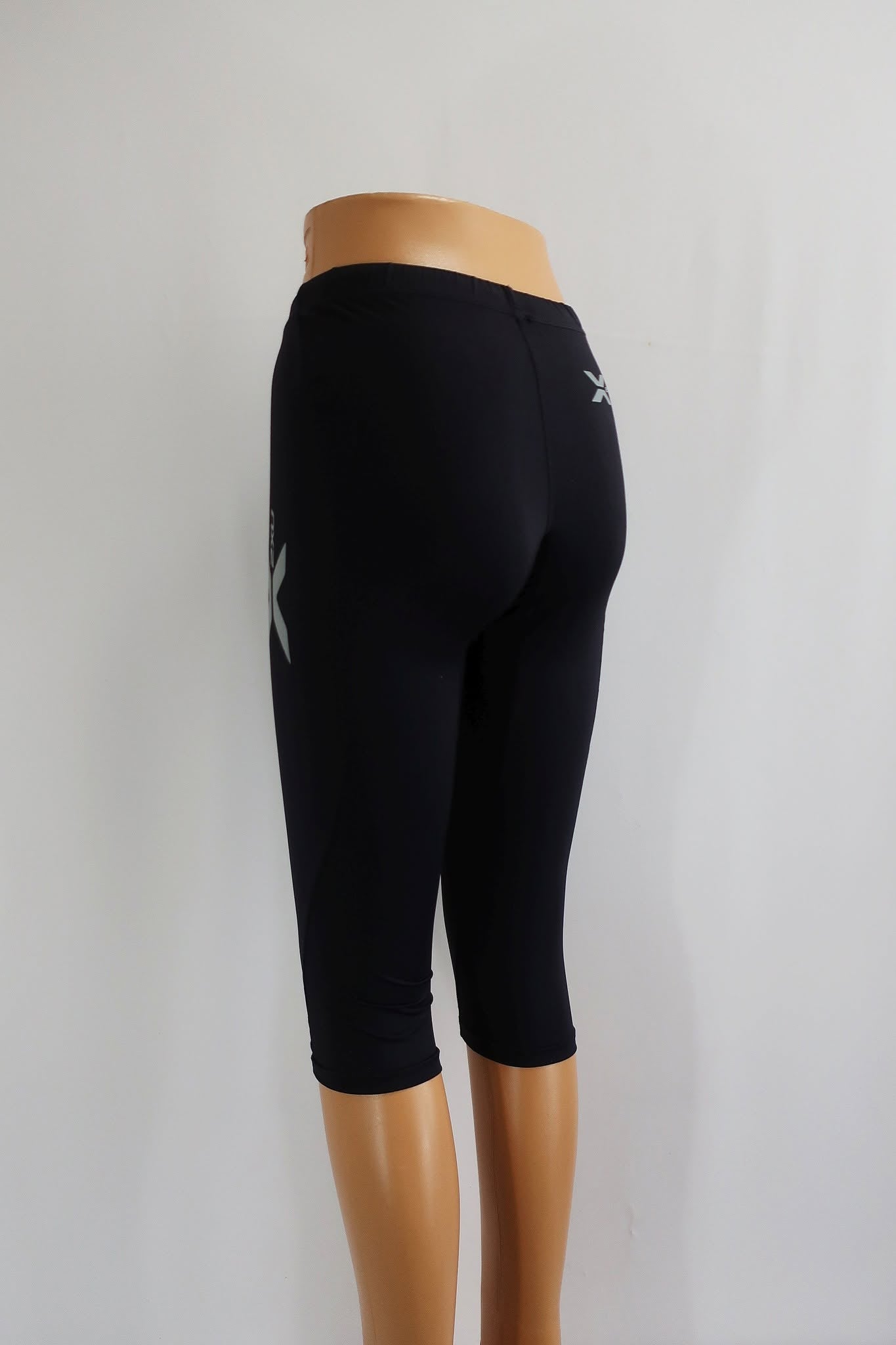 2XU vyriški sportiniai kompresiniai šortai L dydis