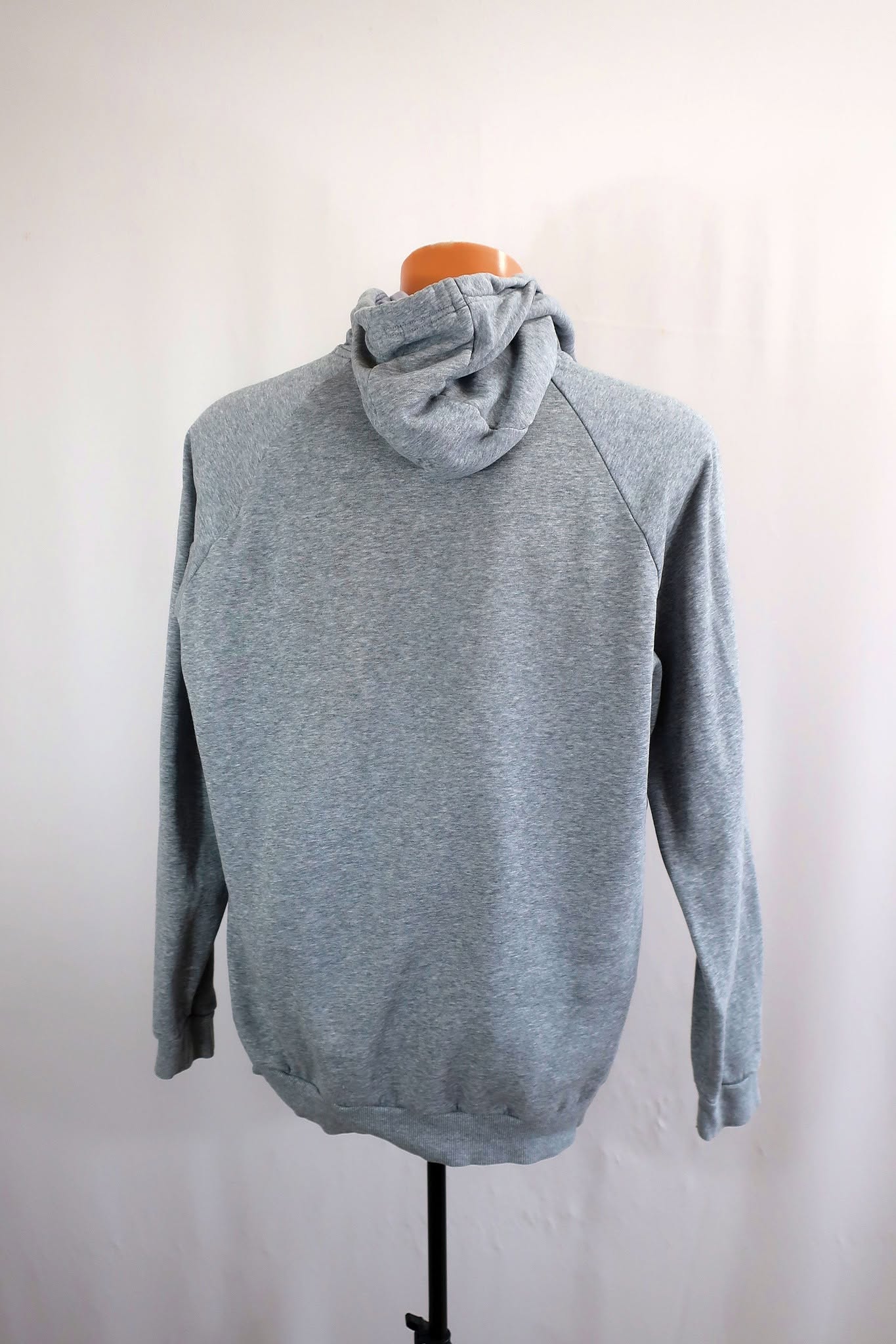 UNDER ARMOUR vyriškas džemperis/šiltukas XL dydis