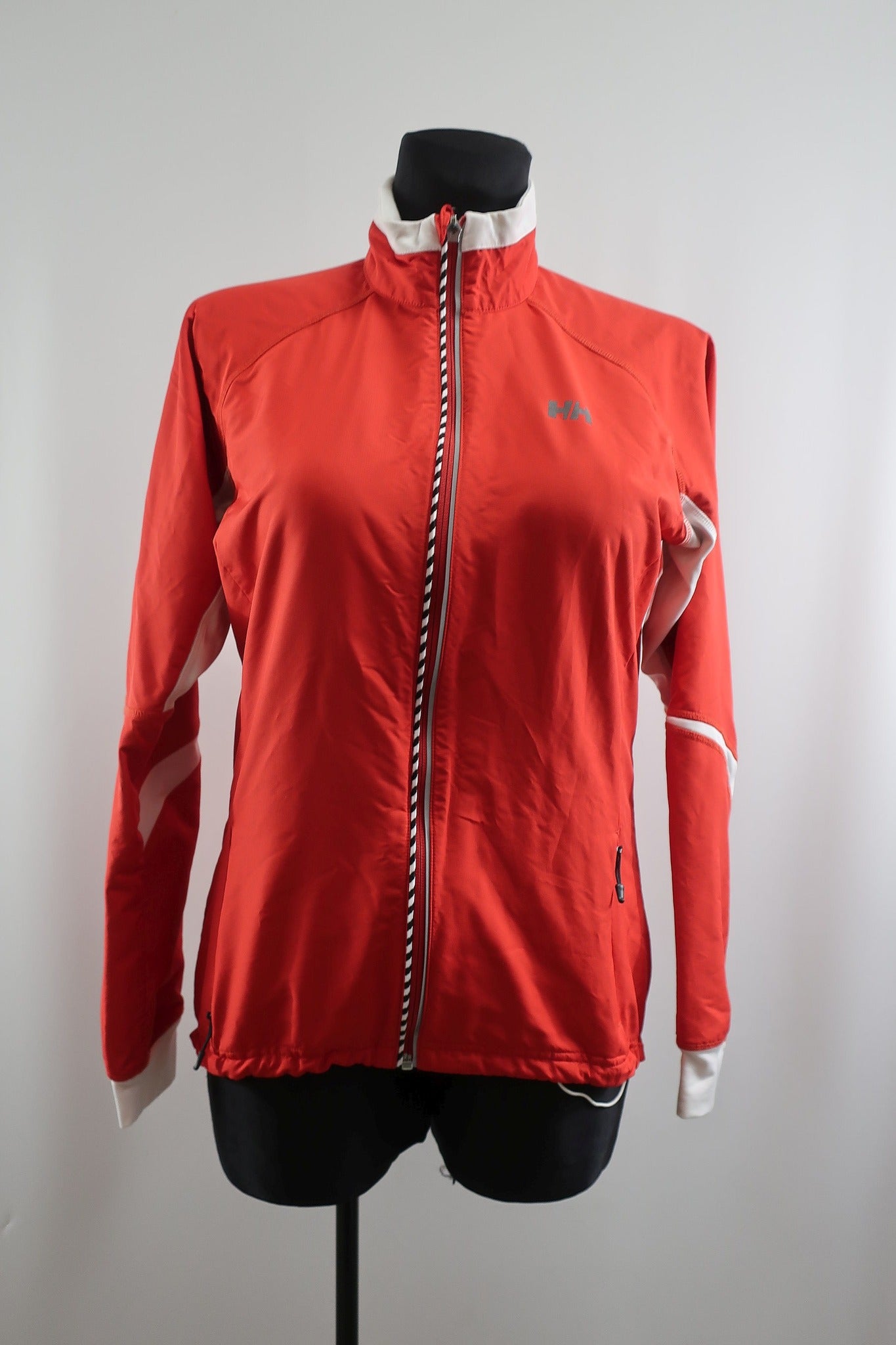 HELLY HANSEN moteriškas winstoperinis švarkas/striukė S/M dydis