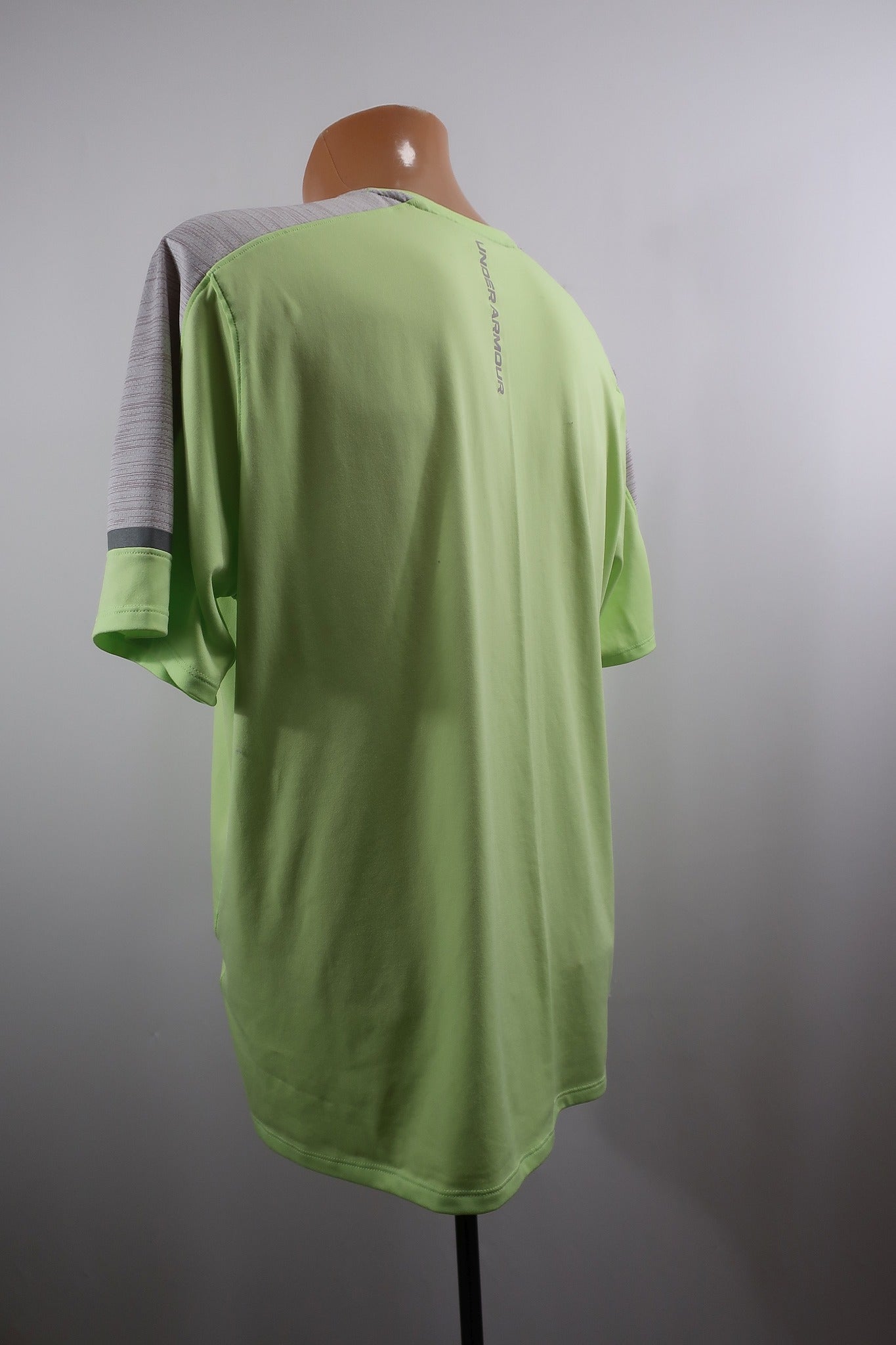 UNDER ARMOUR vyriški sportiniai marškinėliai XL/XXL dydis