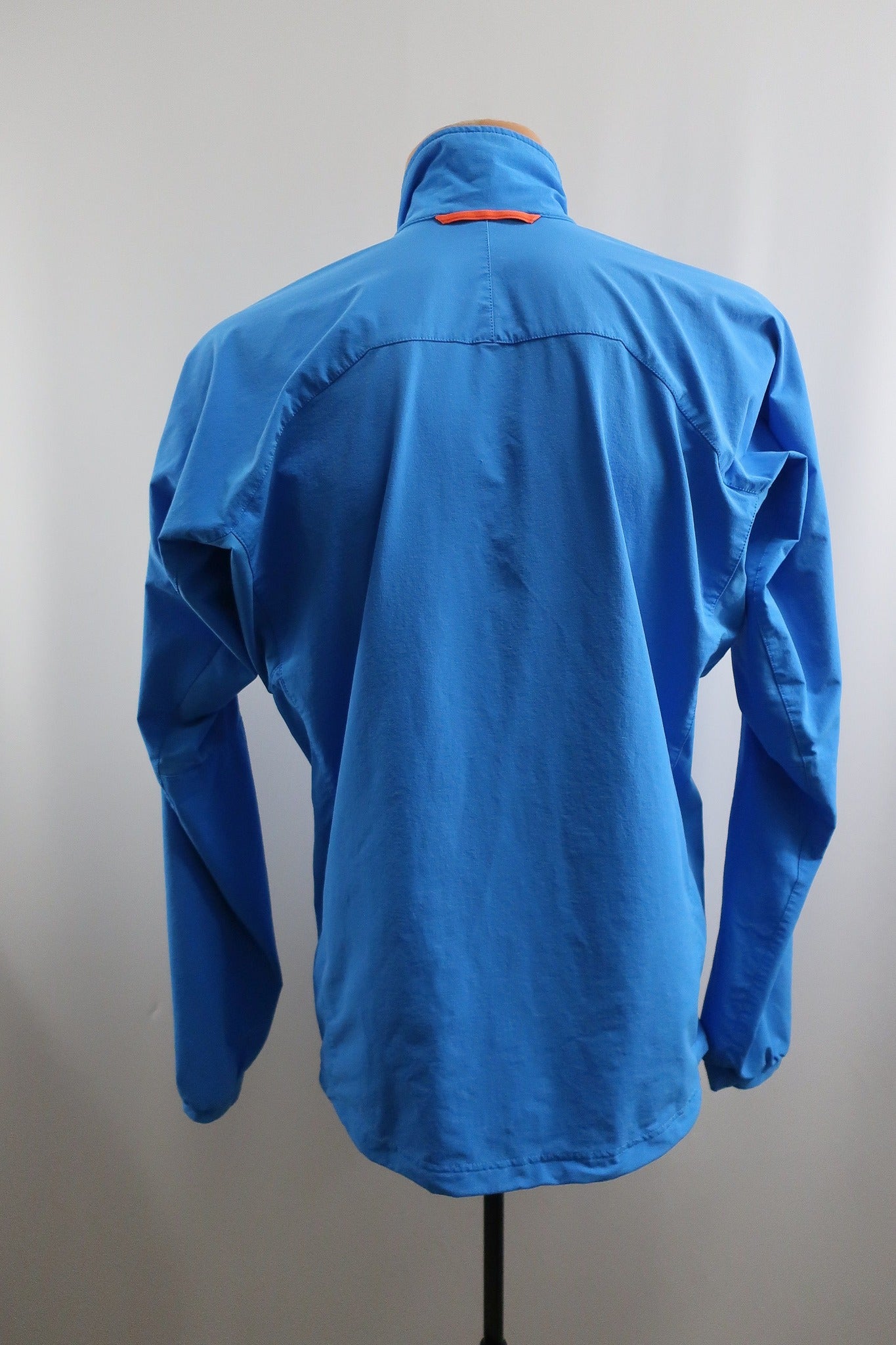 HAGLOFS vyriškas windstoperinis sportinis švarkas L dydis