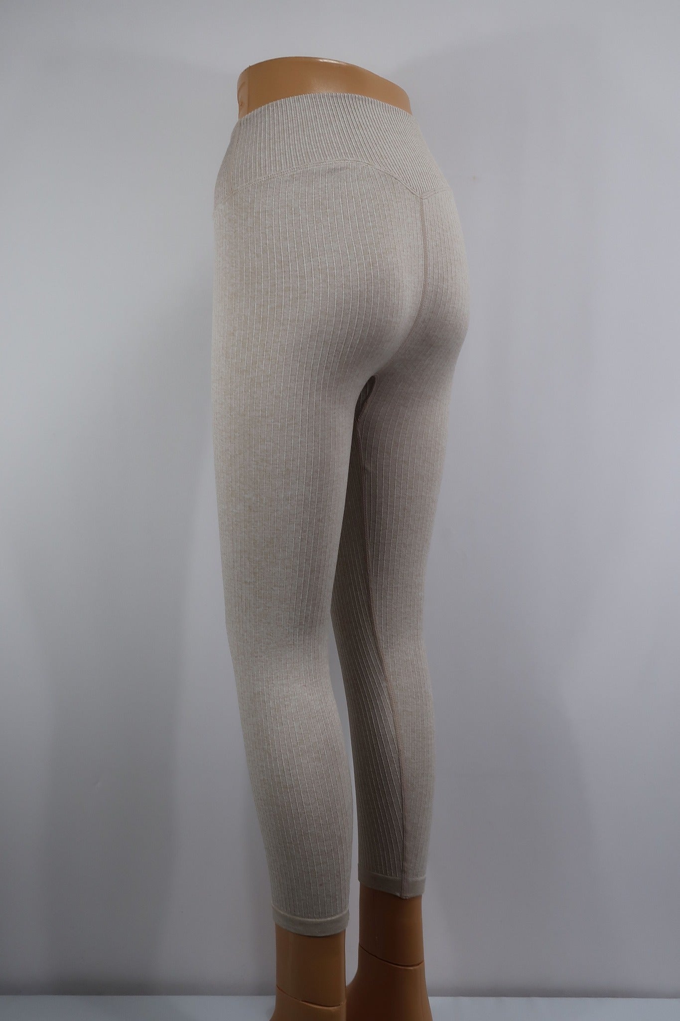 AIM'N moteriškos sportinės tamprės S dydis