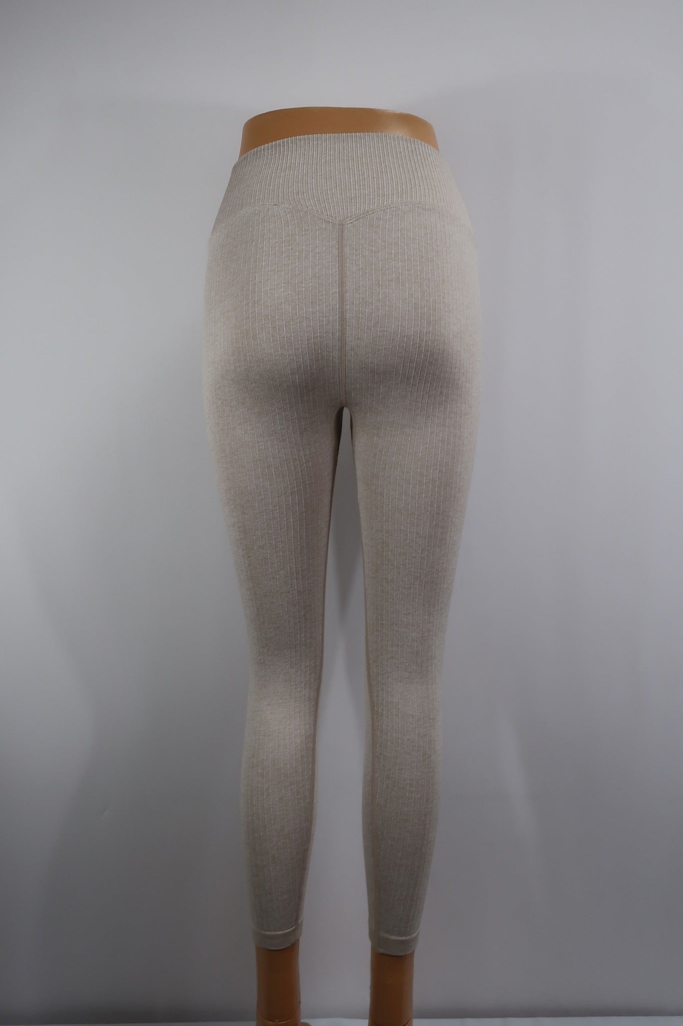 AIM'N moteriškos sportinės tamprės S dydis