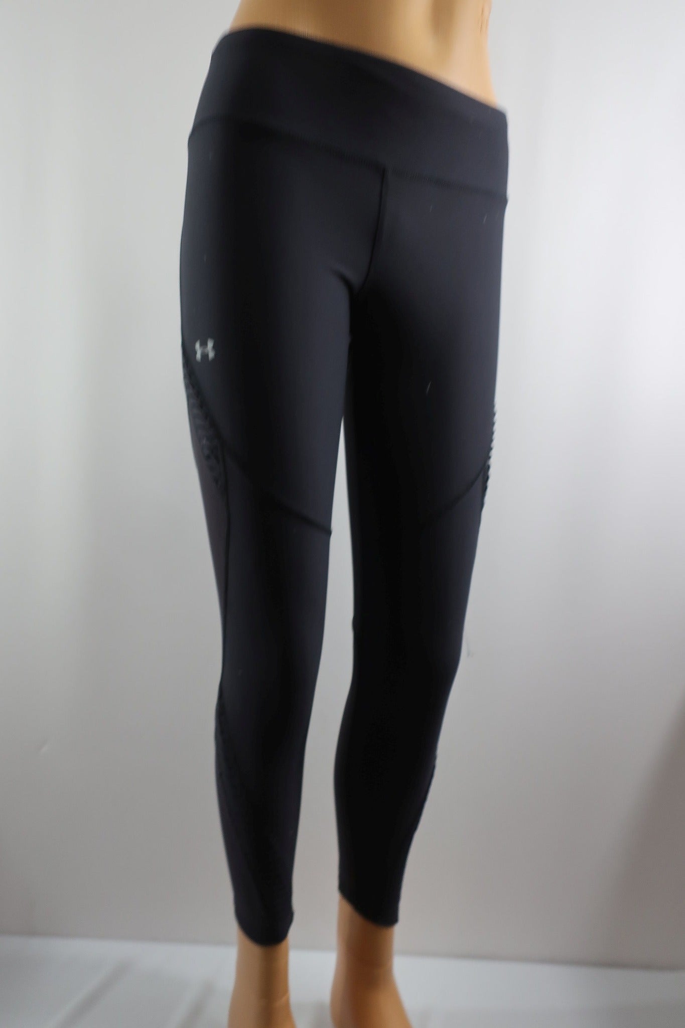 UNDER ARMOUR moteriškos sportinės tamprės M dydis