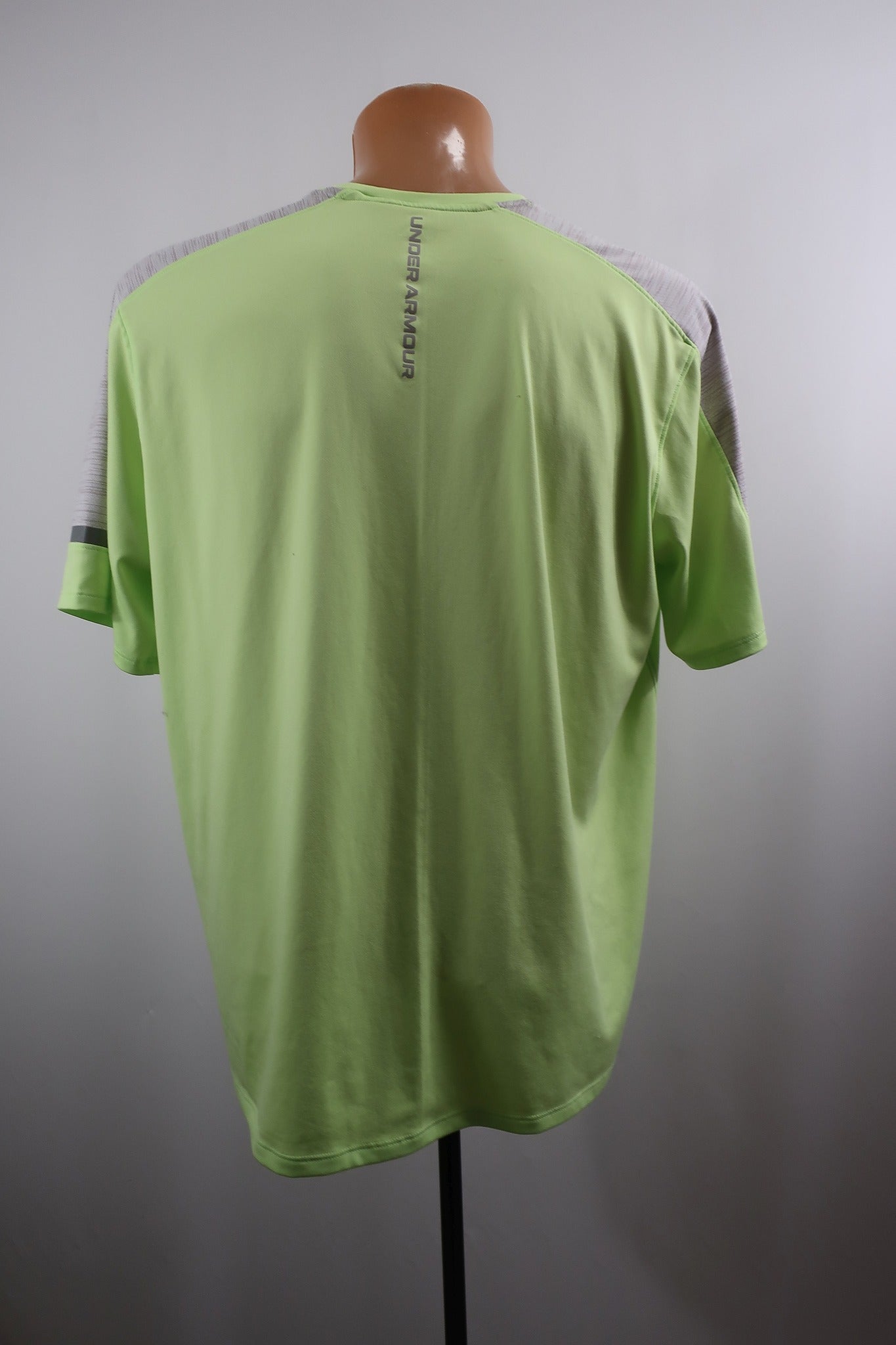 UNDER ARMOUR vyriški sportiniai marškinėliai XL/XXL dydis