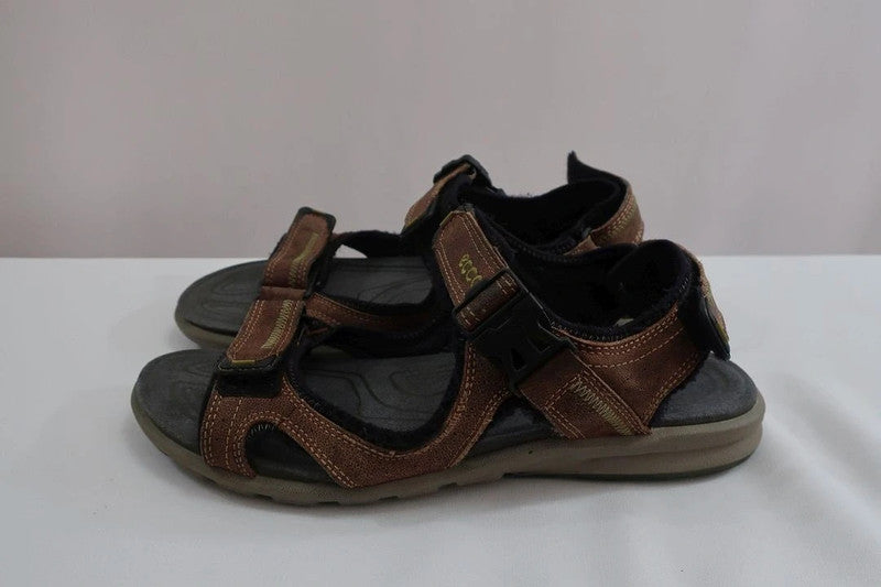 ECCO sandalai/basutės 44 dydis